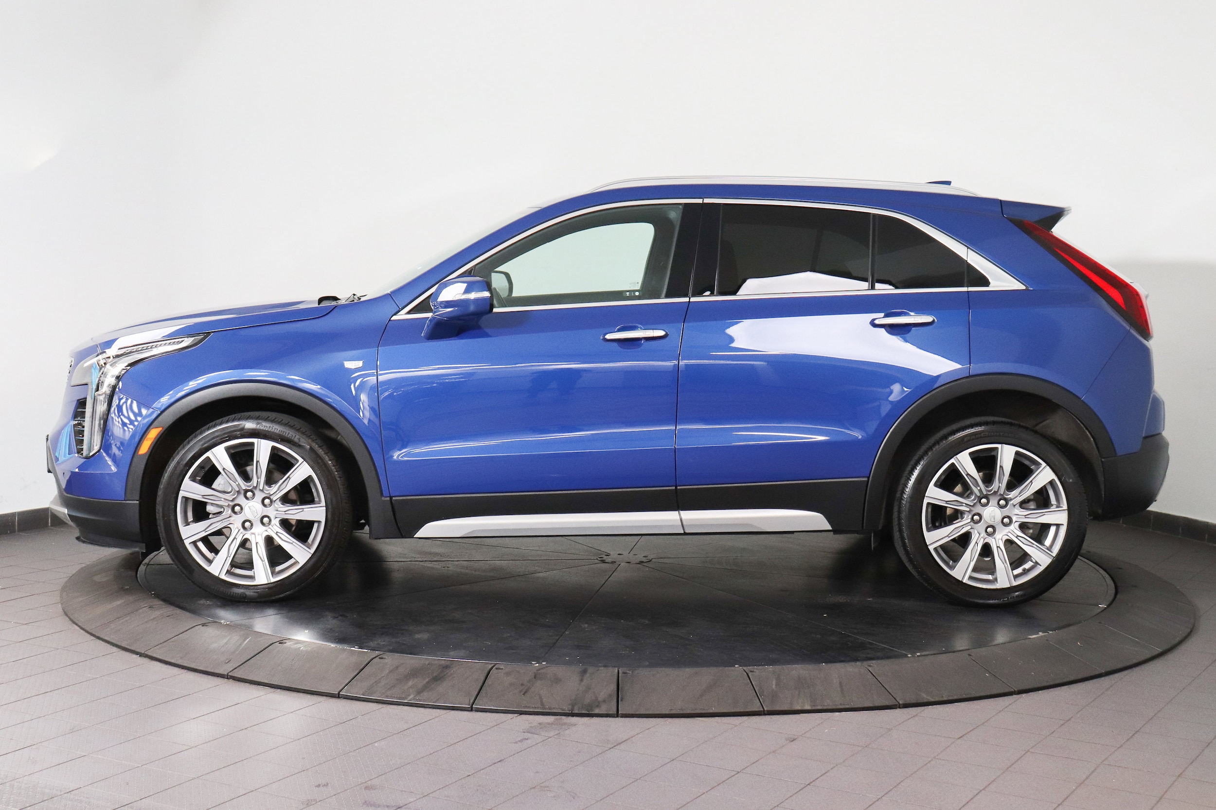 2023 Cadillac XT4 2
