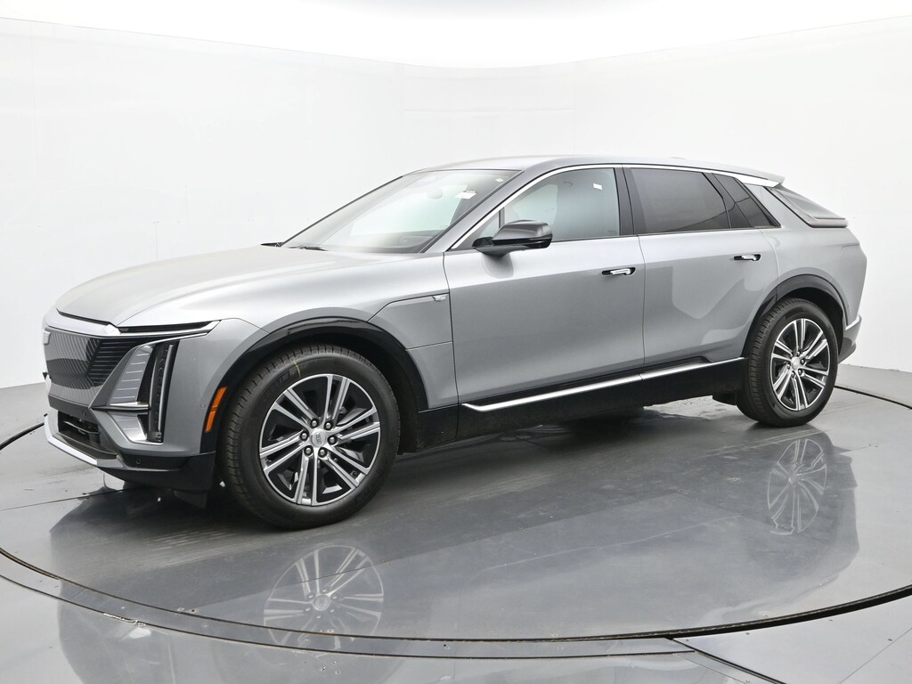 New 2026 CADILLAC LYRIQ Luxury SUV
