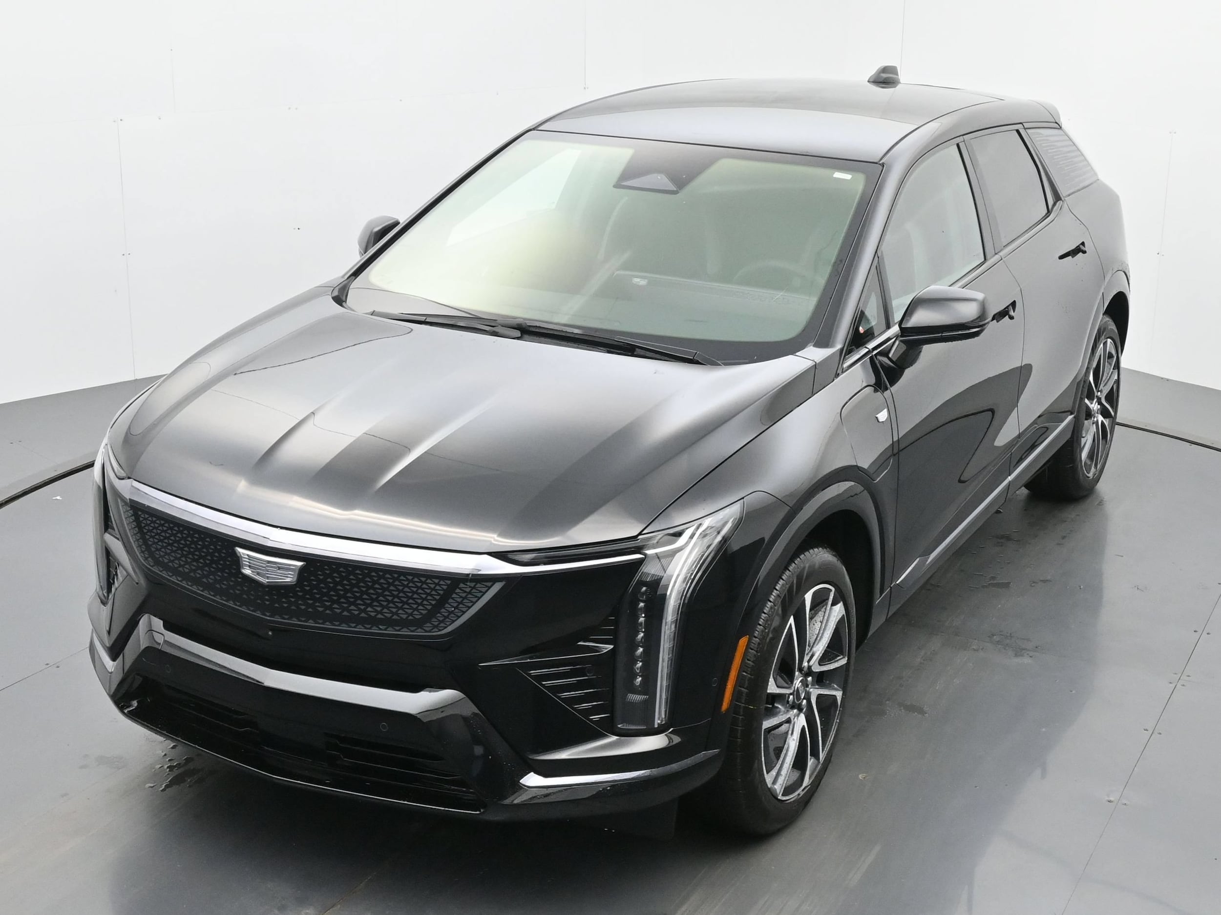 2026 Cadillac OPTIQ Sport - Photo 23