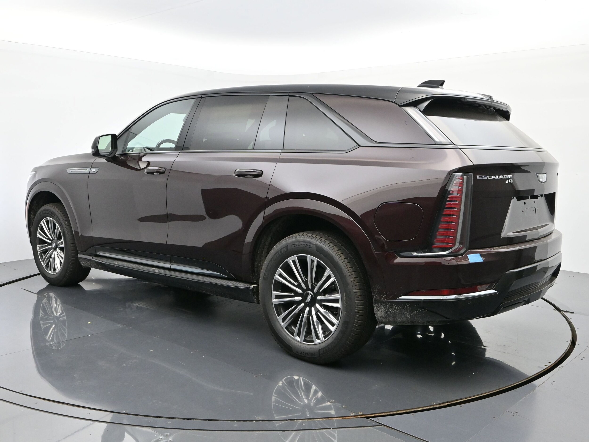 2026 Cadillac Escalade IQ Sport photo 3