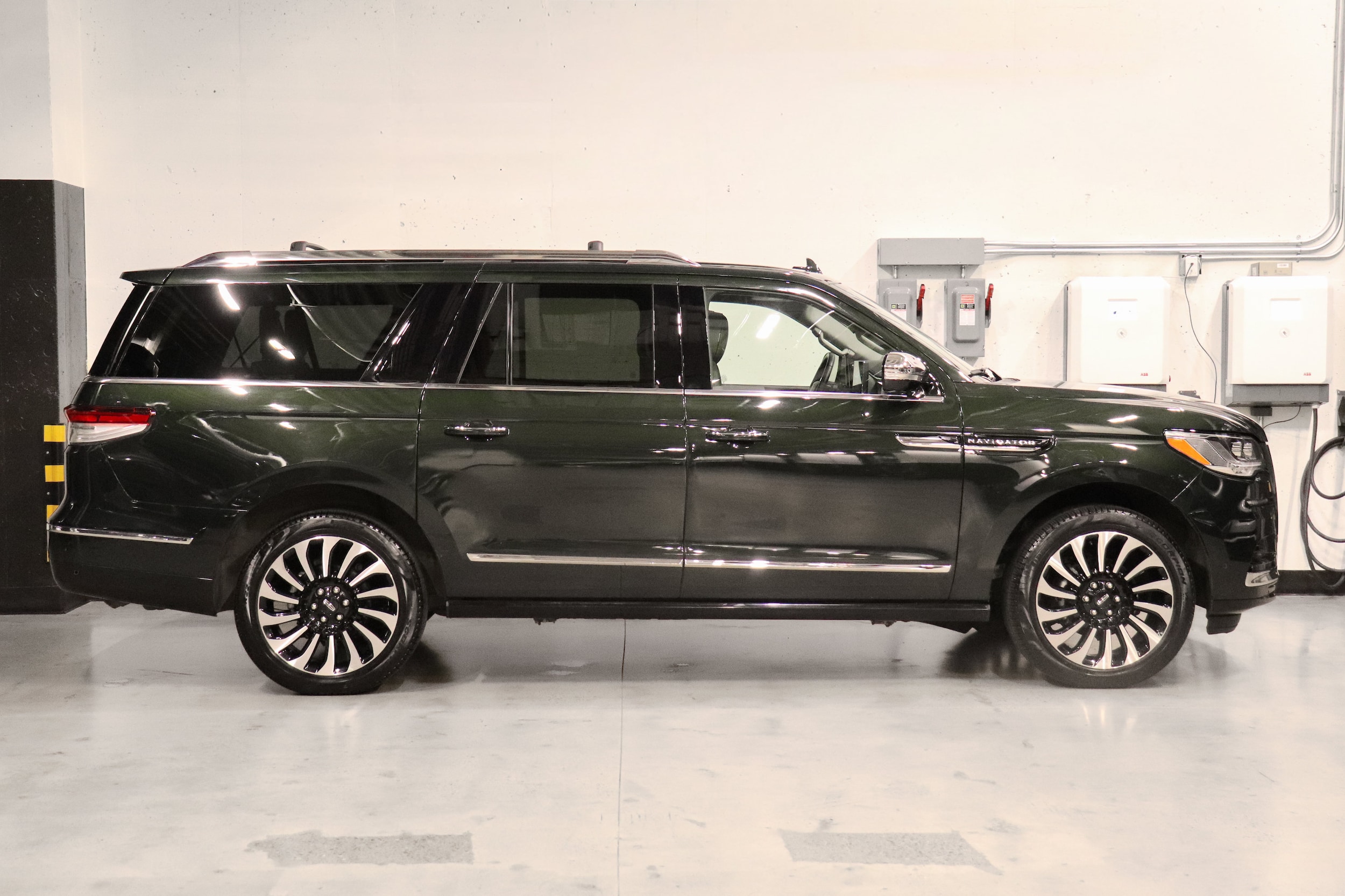 2023 Lincoln Navigator 6