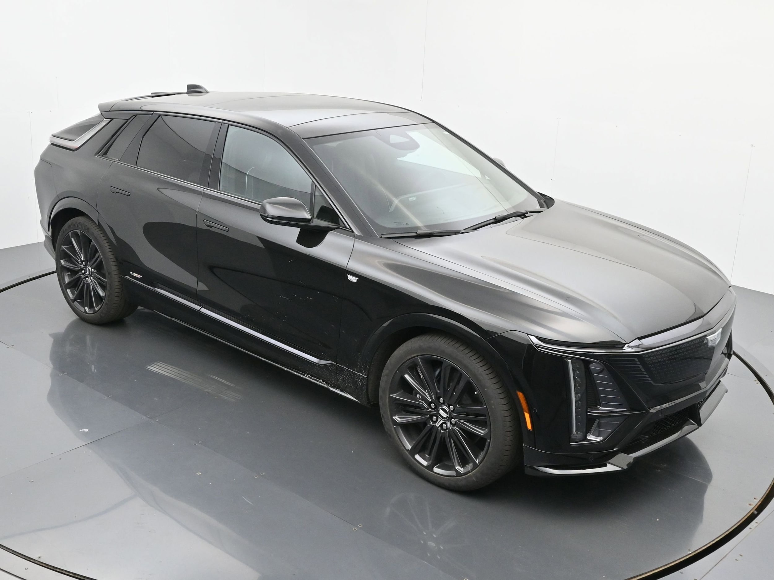 2026 Cadillac LYRIQ V Premium - Photo 29