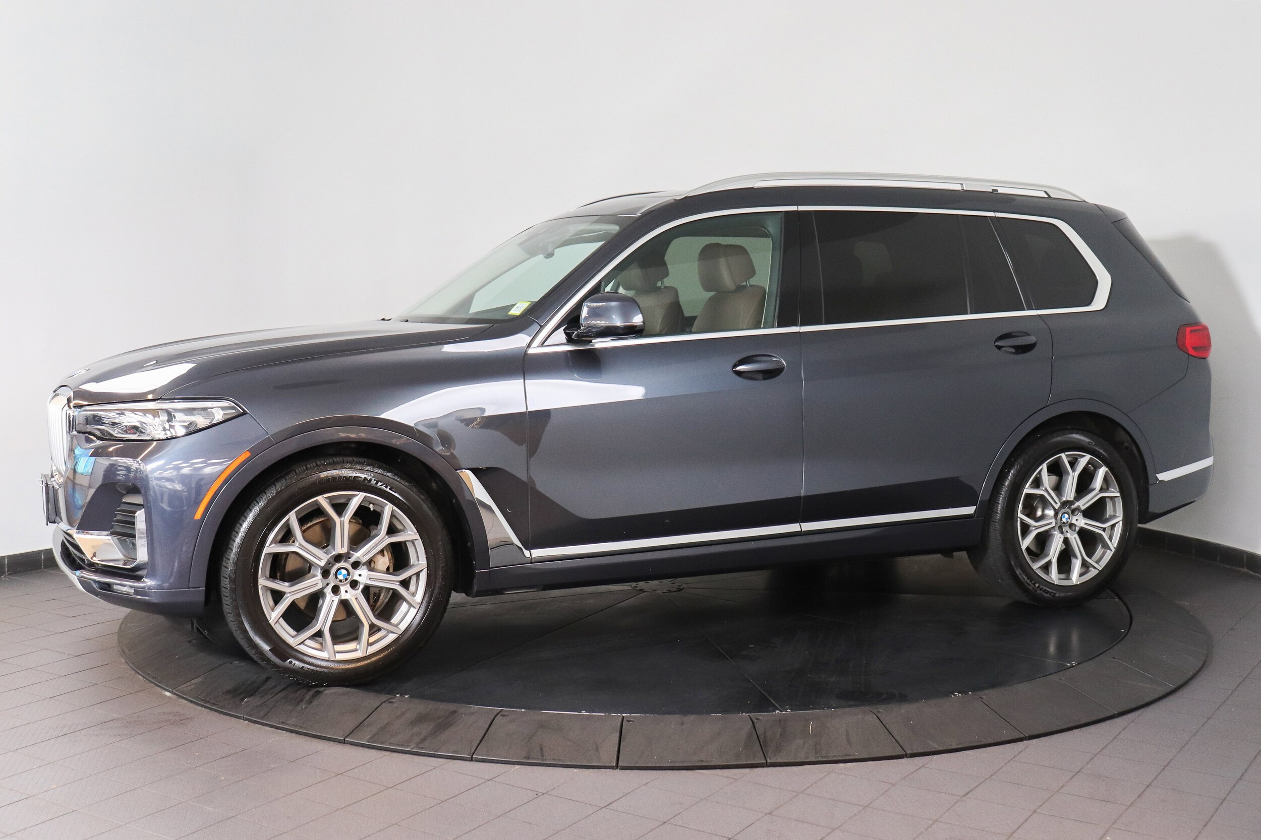2022 BMW X7 2