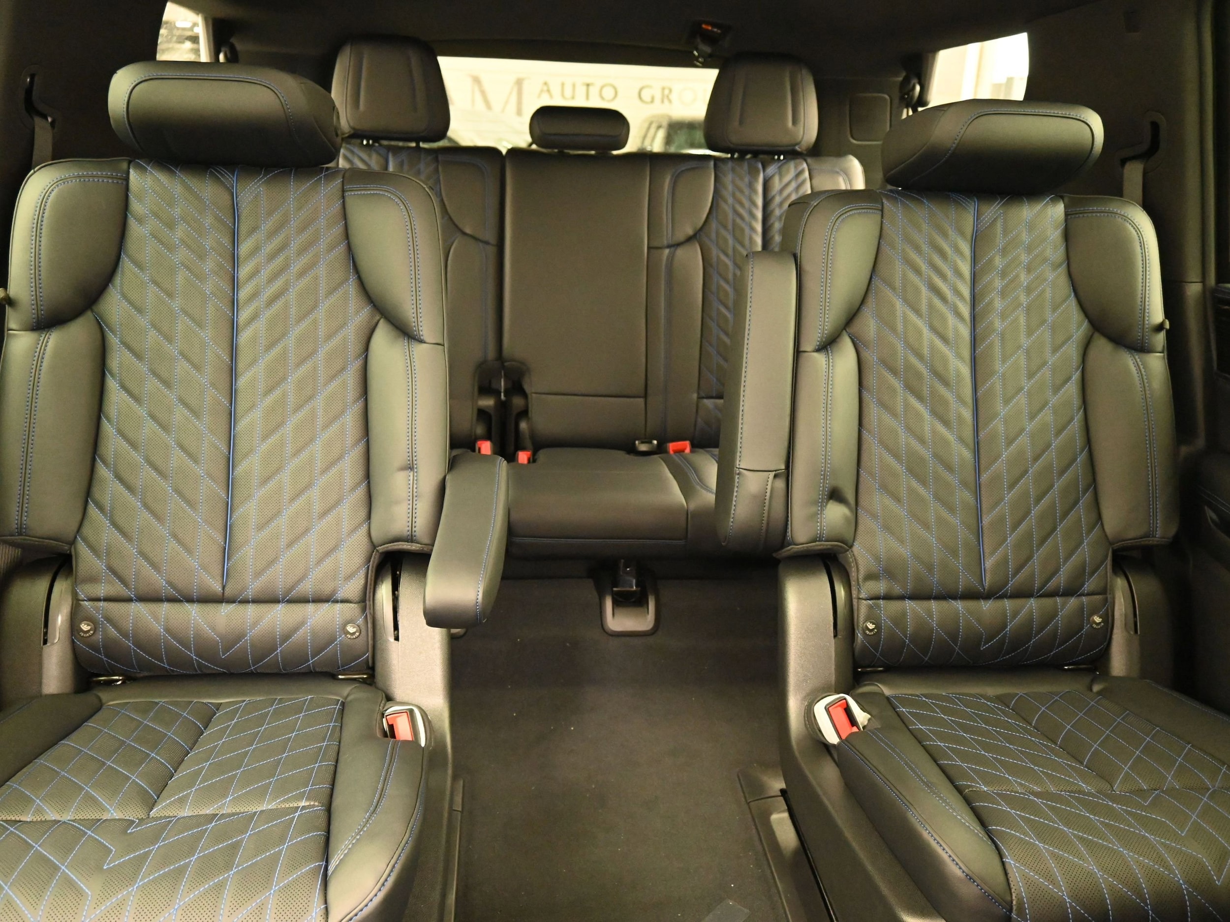 2026 Cadillac Escalade IQL Luxury - Photo 14