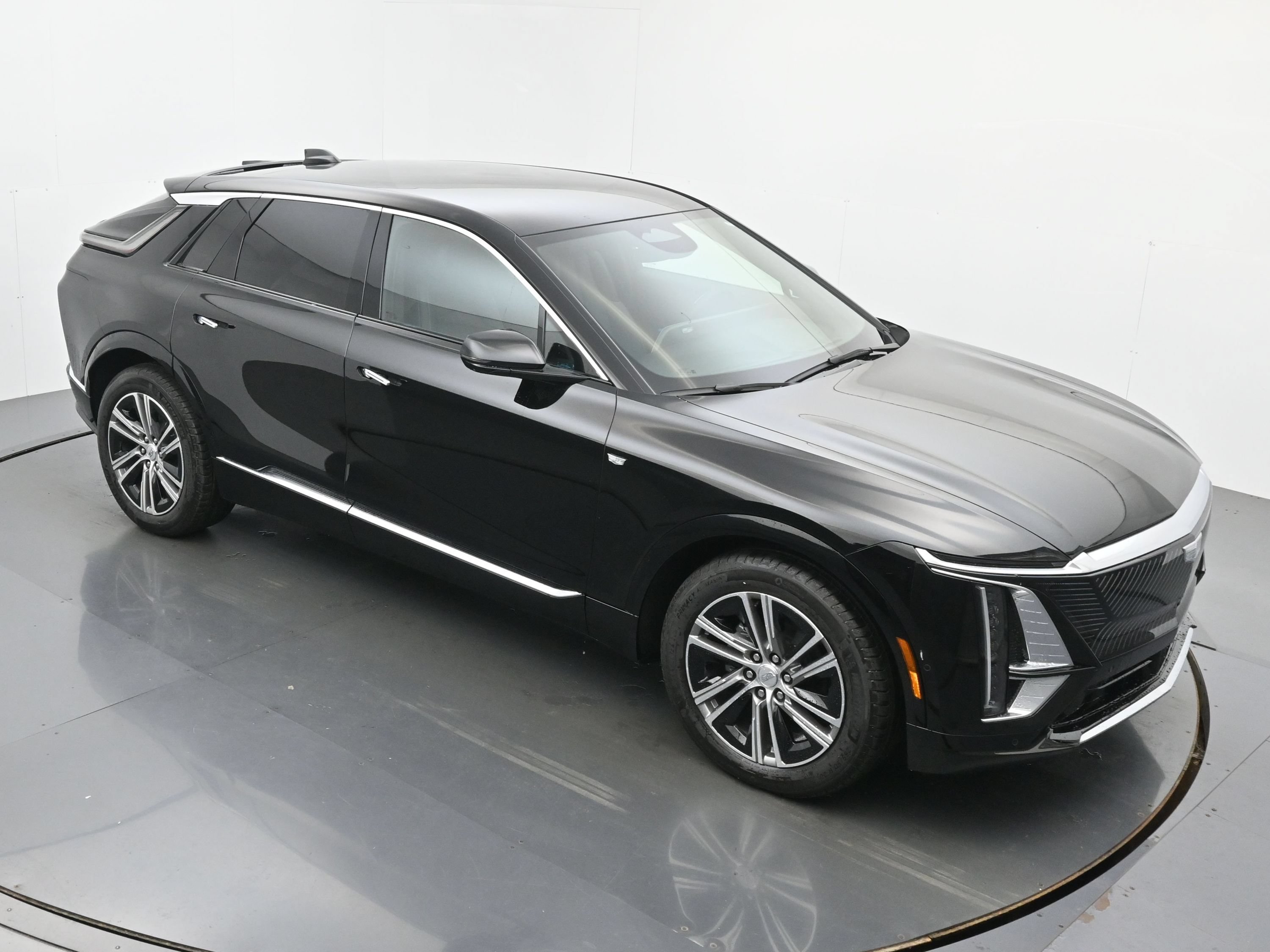 2027 Cadillac LYRIQ Luxury - Photo 29