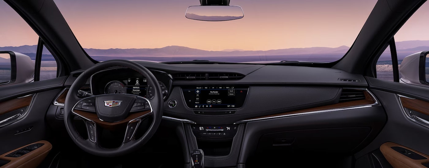 Cadillac%20XT5%20for%20Sale%20Near%20Harlem%20-%202025%20Cadillac%20XT5%20-%20Cabin.jpg