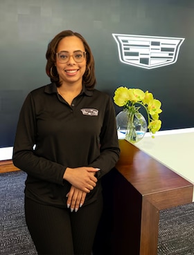 Staff member Delany Almonte from ID_4c614f12ee29