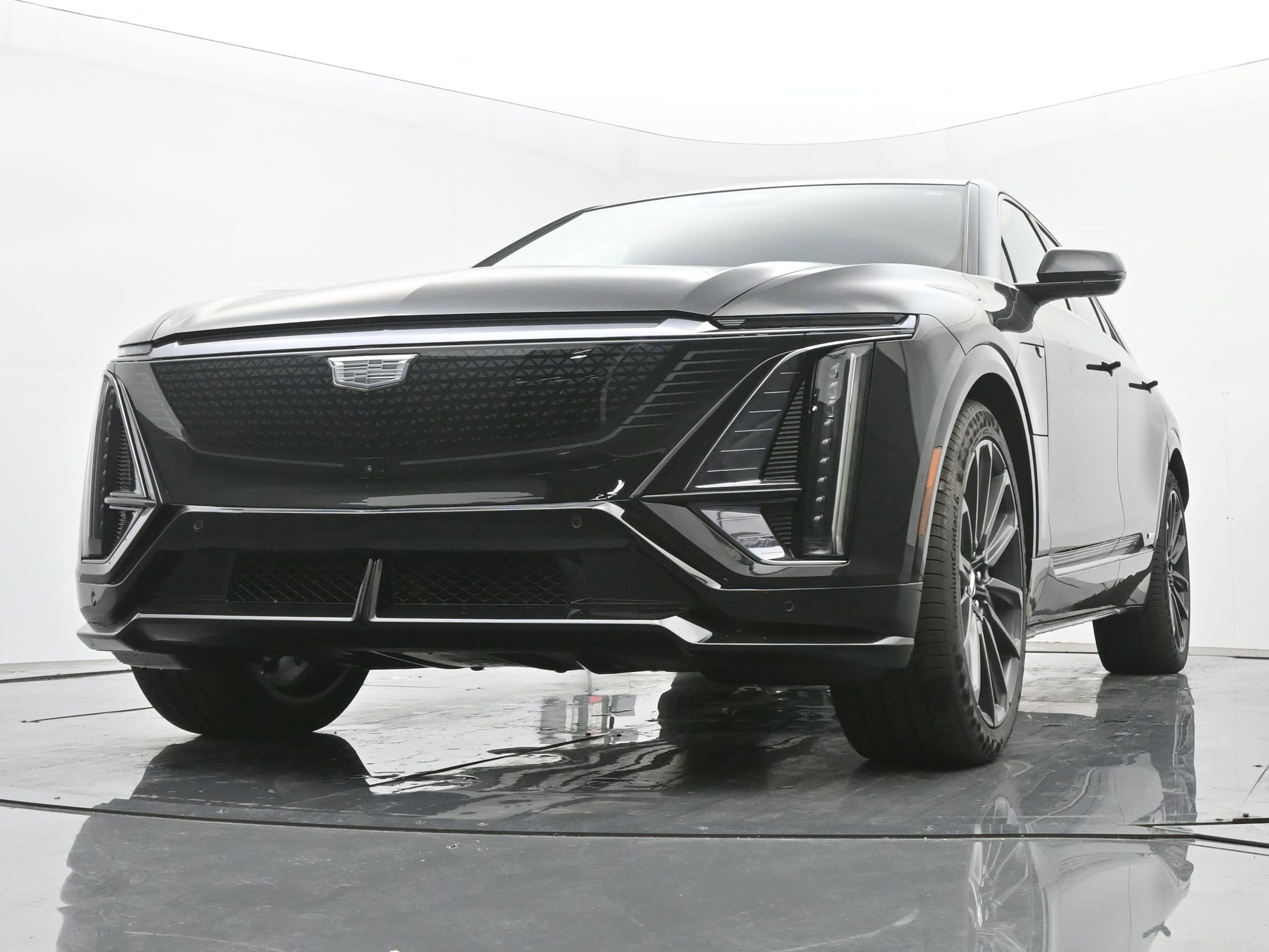 2026 Cadillac LYRIQ V Premium - Photo 15