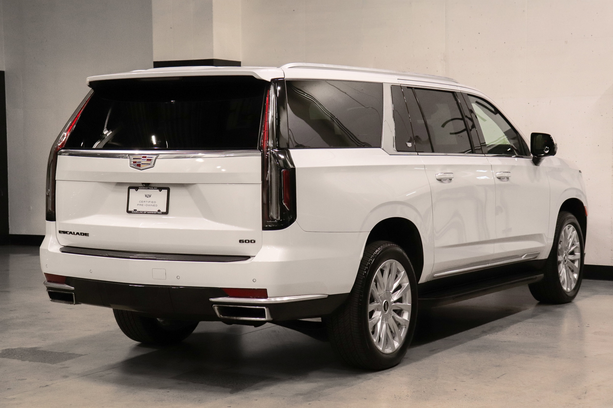 2022 Cadillac Escalade ESV 5