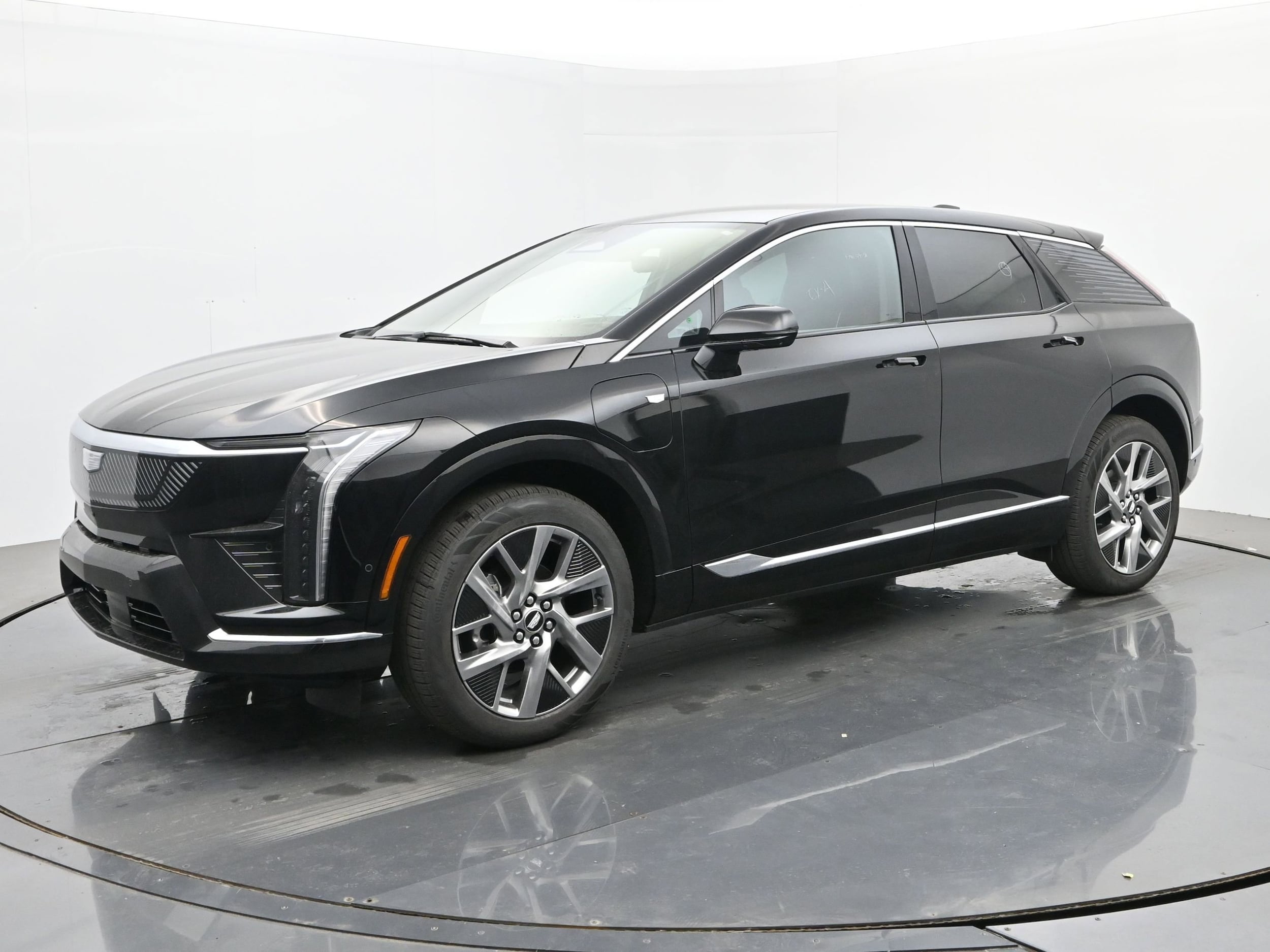 2026 Cadillac Optiq Premium Luxury AWD's photo