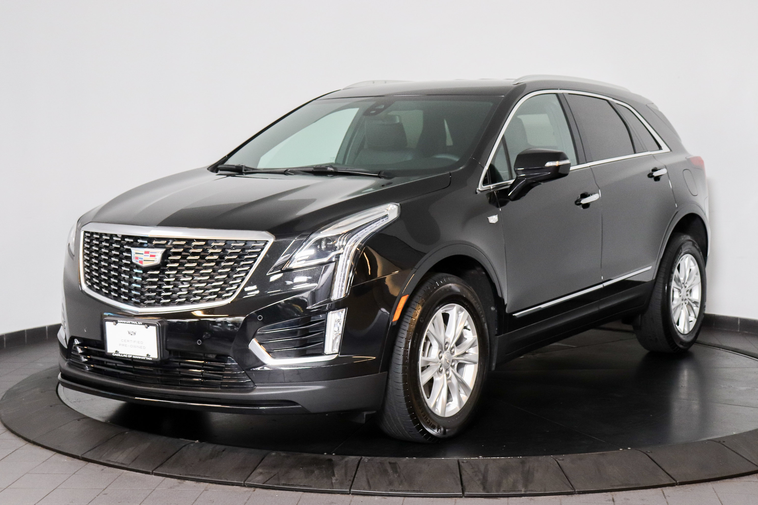 2025 Cadillac XT5