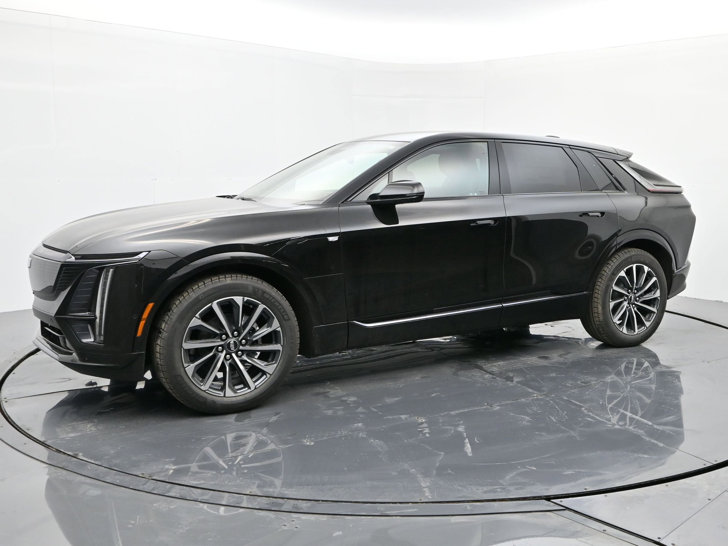 Used 2025 Cadillac LYRIQ Sport 1 with VIN 1GYKPURK2SZ307355 for sale in New York, NY