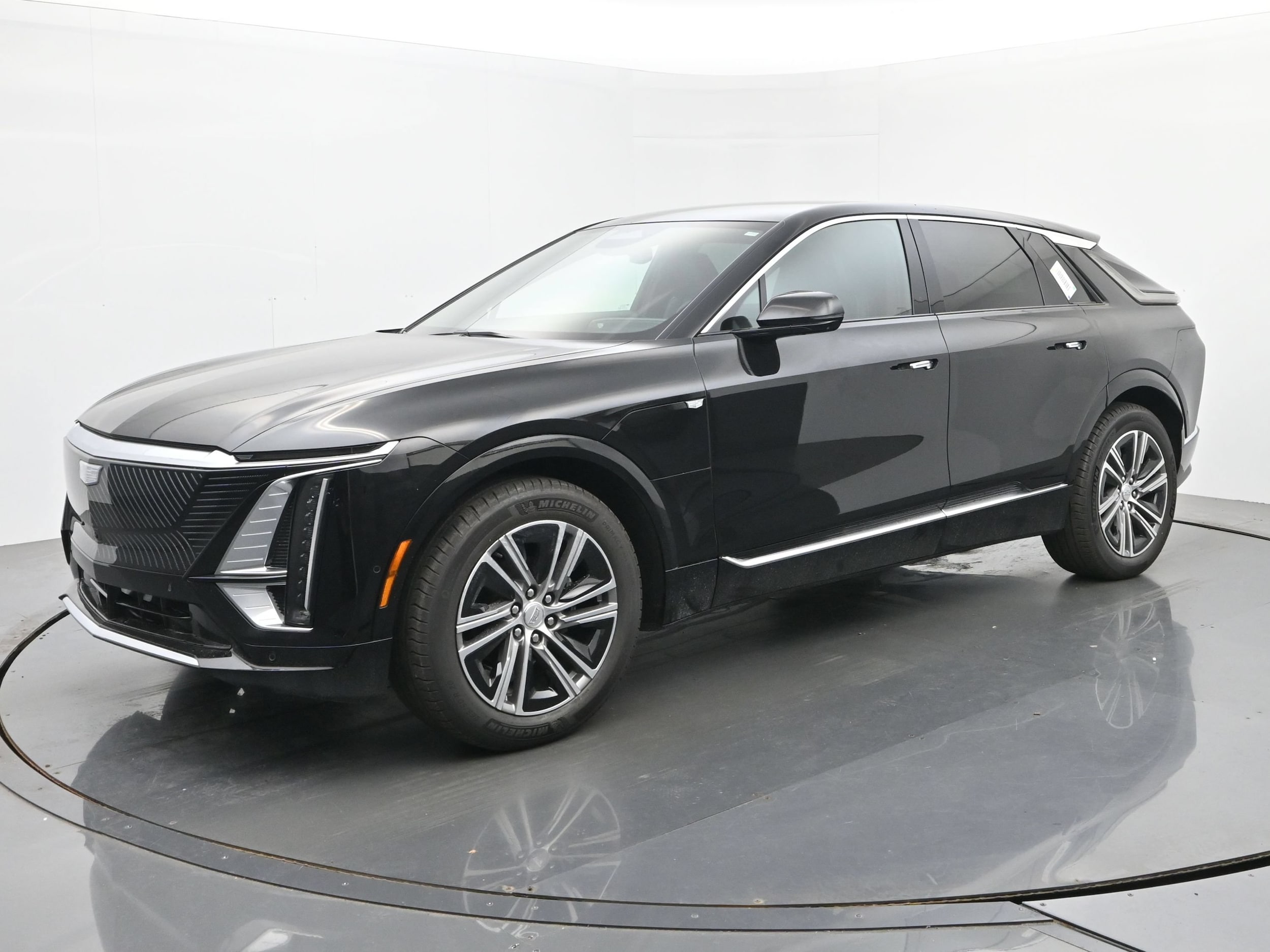 2027 Cadillac LYRIQ