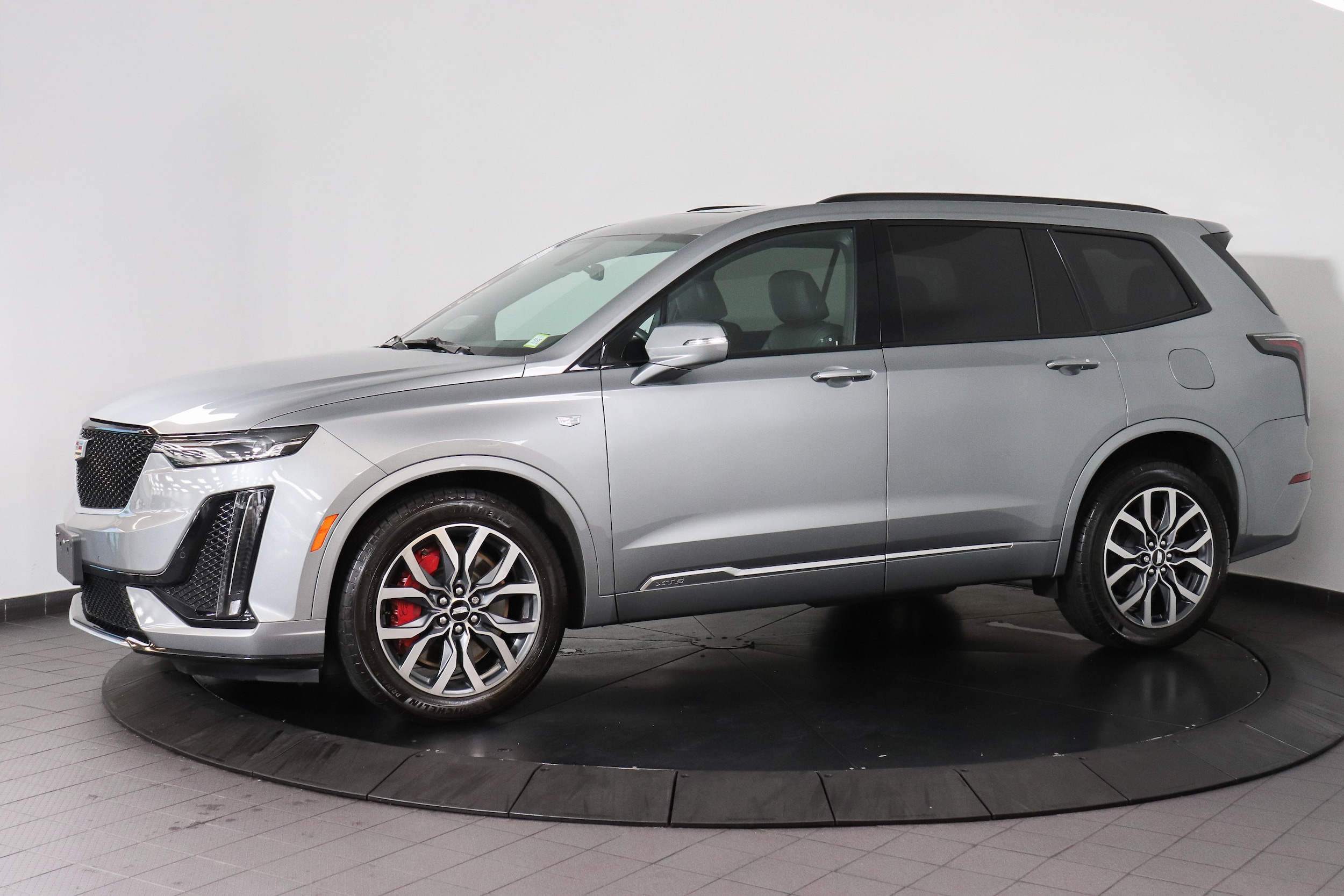 2023 Cadillac XT6 2