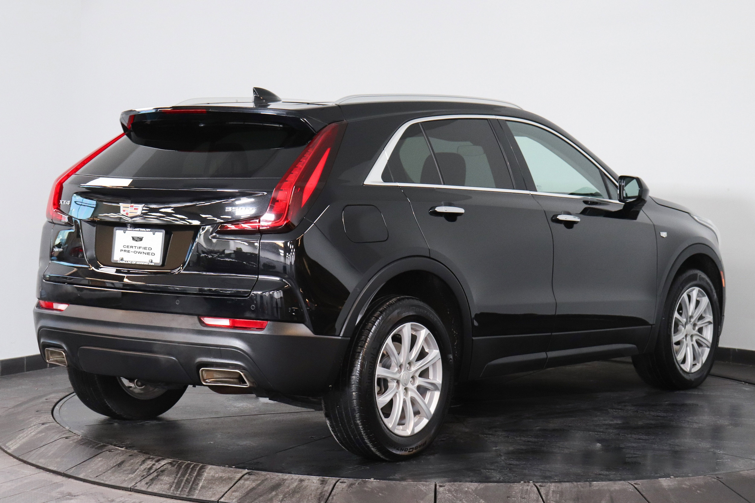 2023 Cadillac XT4 5