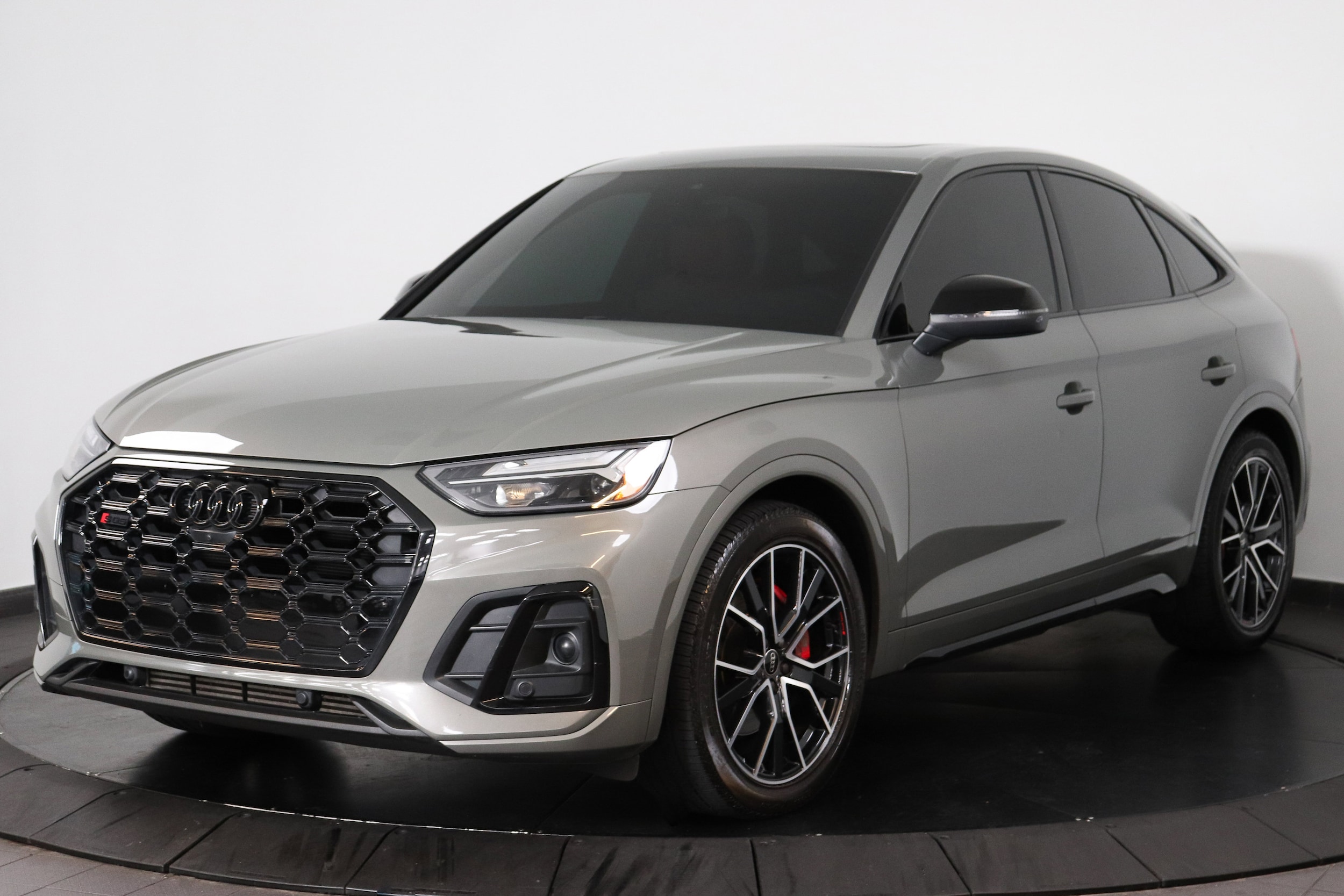 2023 Audi SQ5 Sportback Premium Plus