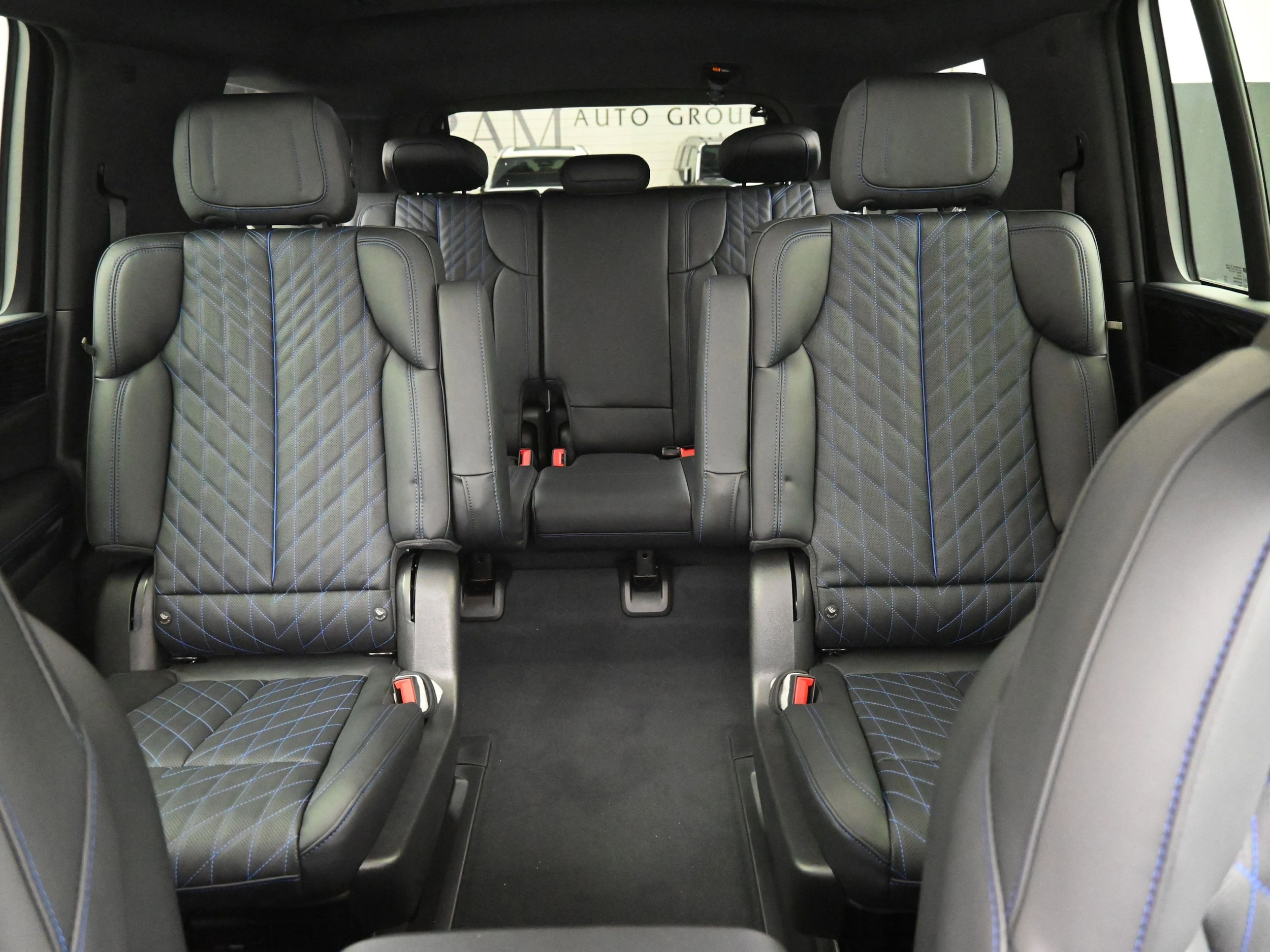2026 Cadillac Escalade IQL Luxury - Photo 14
