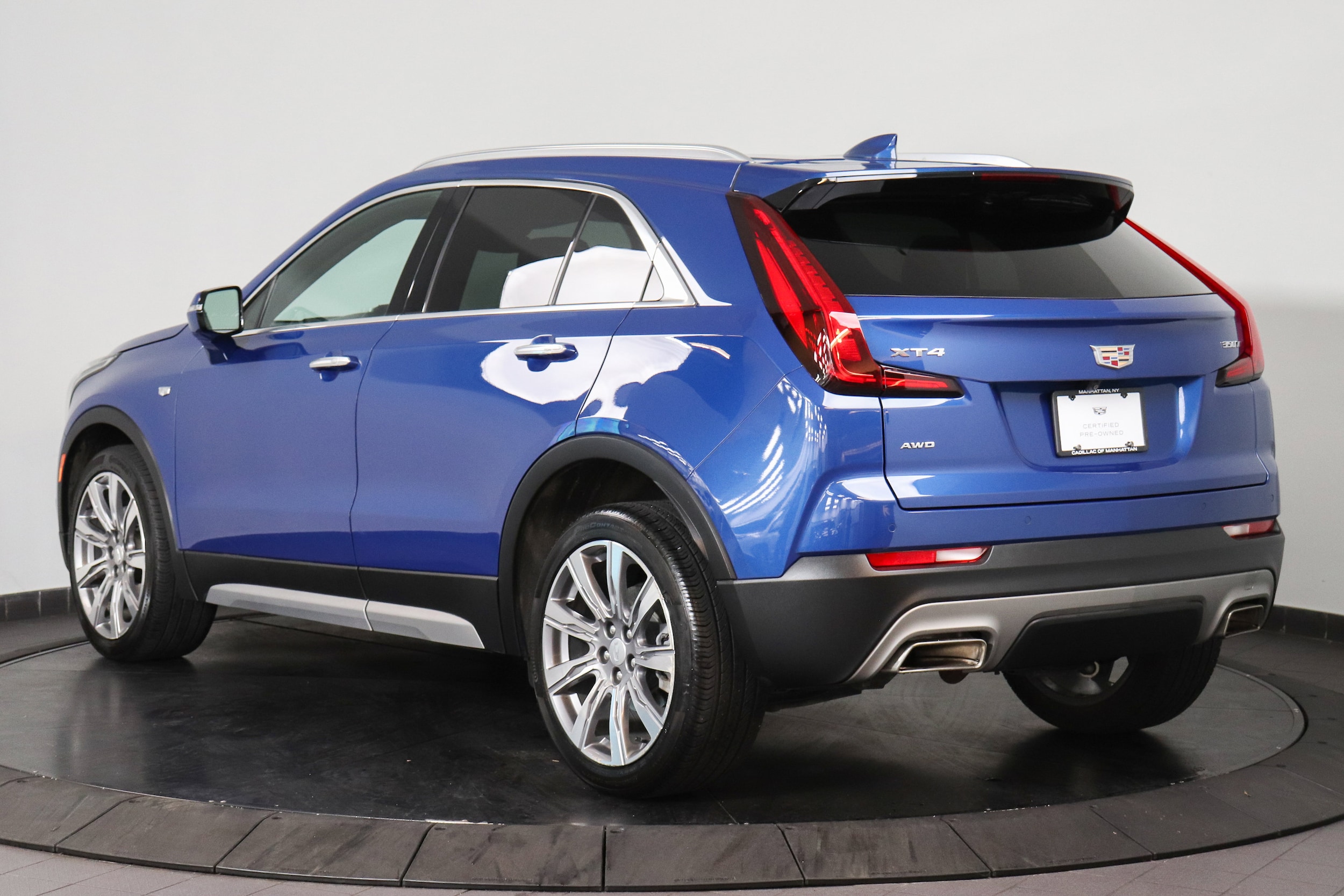 2023 Cadillac XT4 3