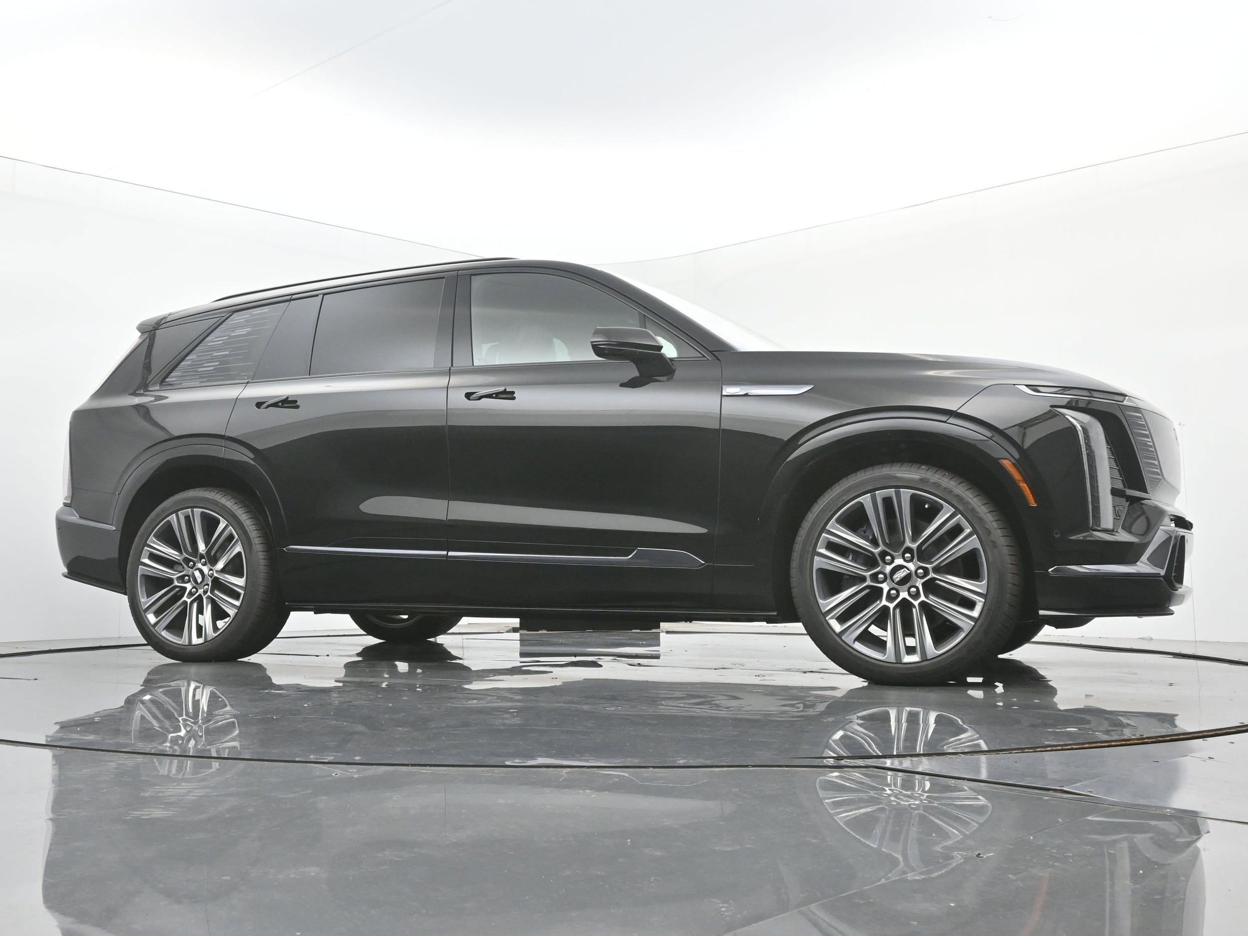 2026 Cadillac VISTIQ Platinum Sport - Photo 21