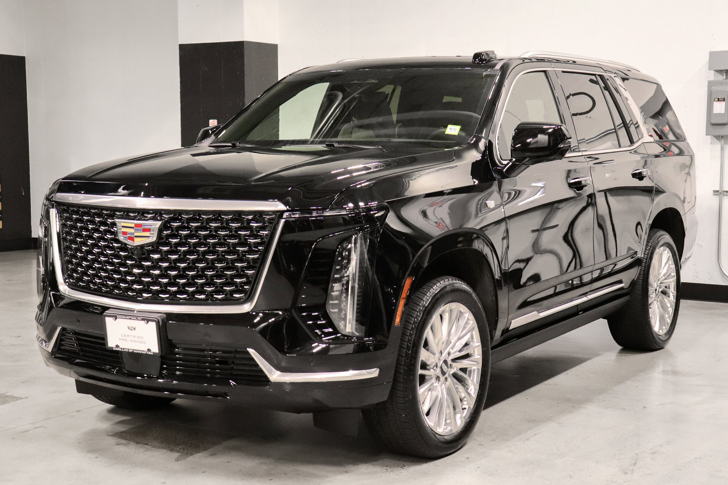 2026 Cadillac Escalade Luxury 4WD's photo