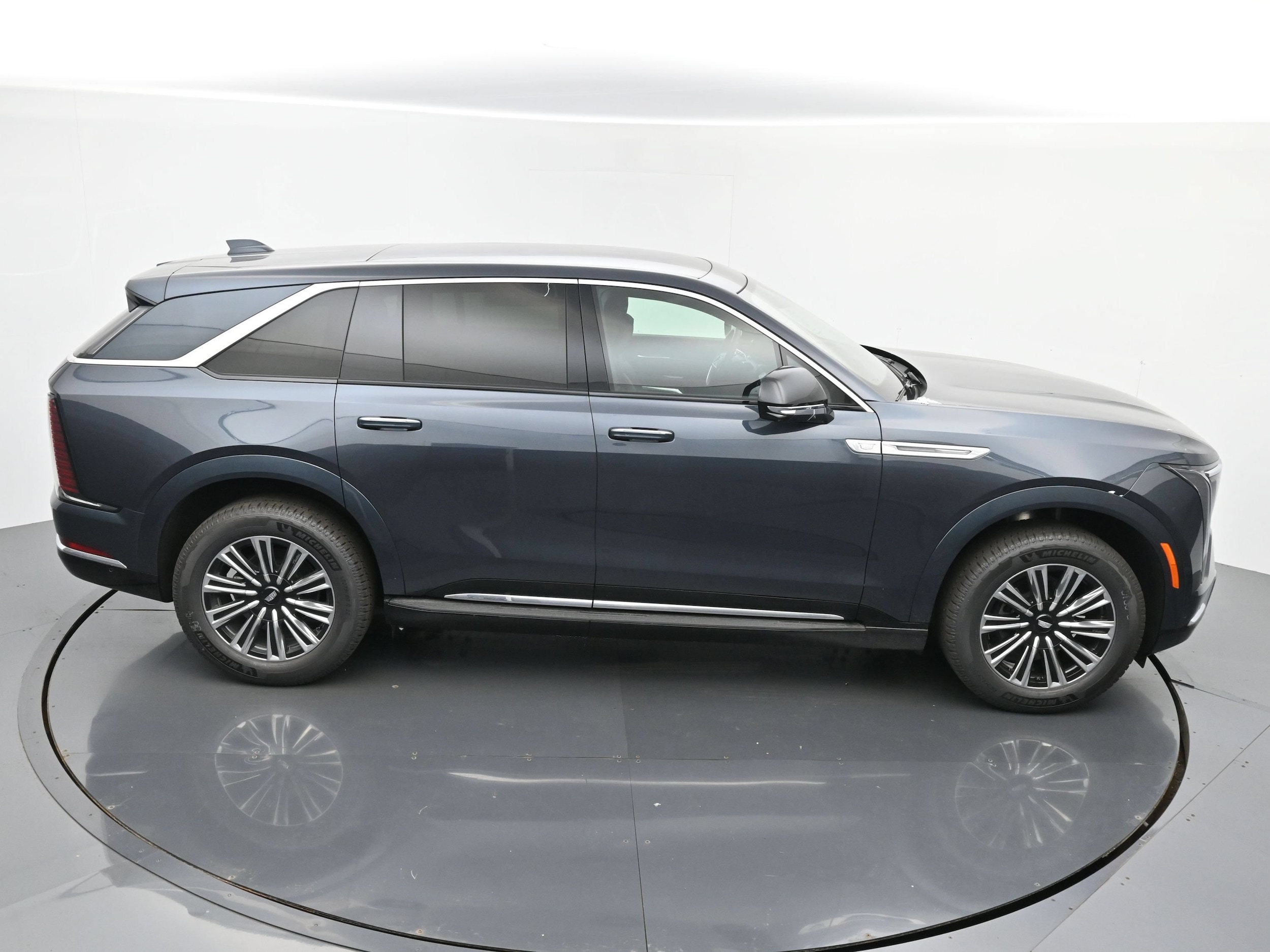 2026 Cadillac Escalade IQ Luxury - Photo 28