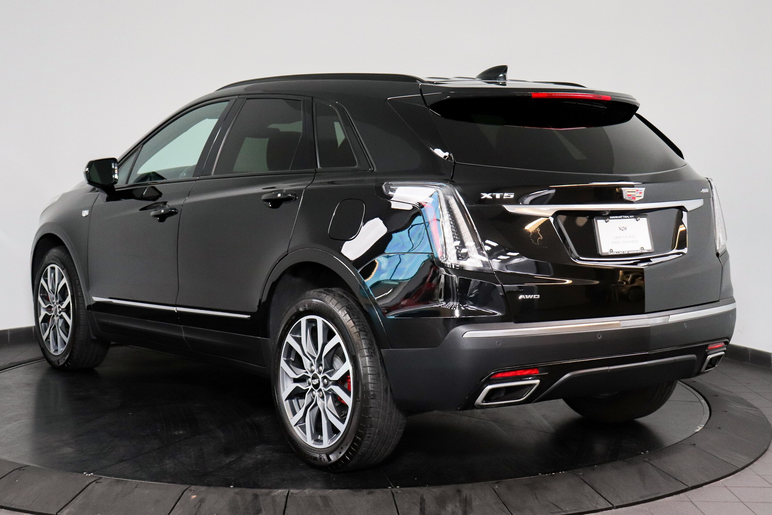 2024 Cadillac XT5 3