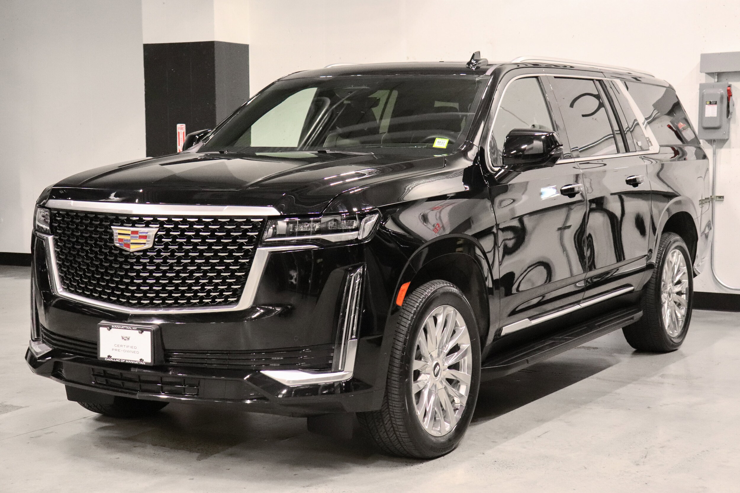 2023 Cadillac Escalade ESV
