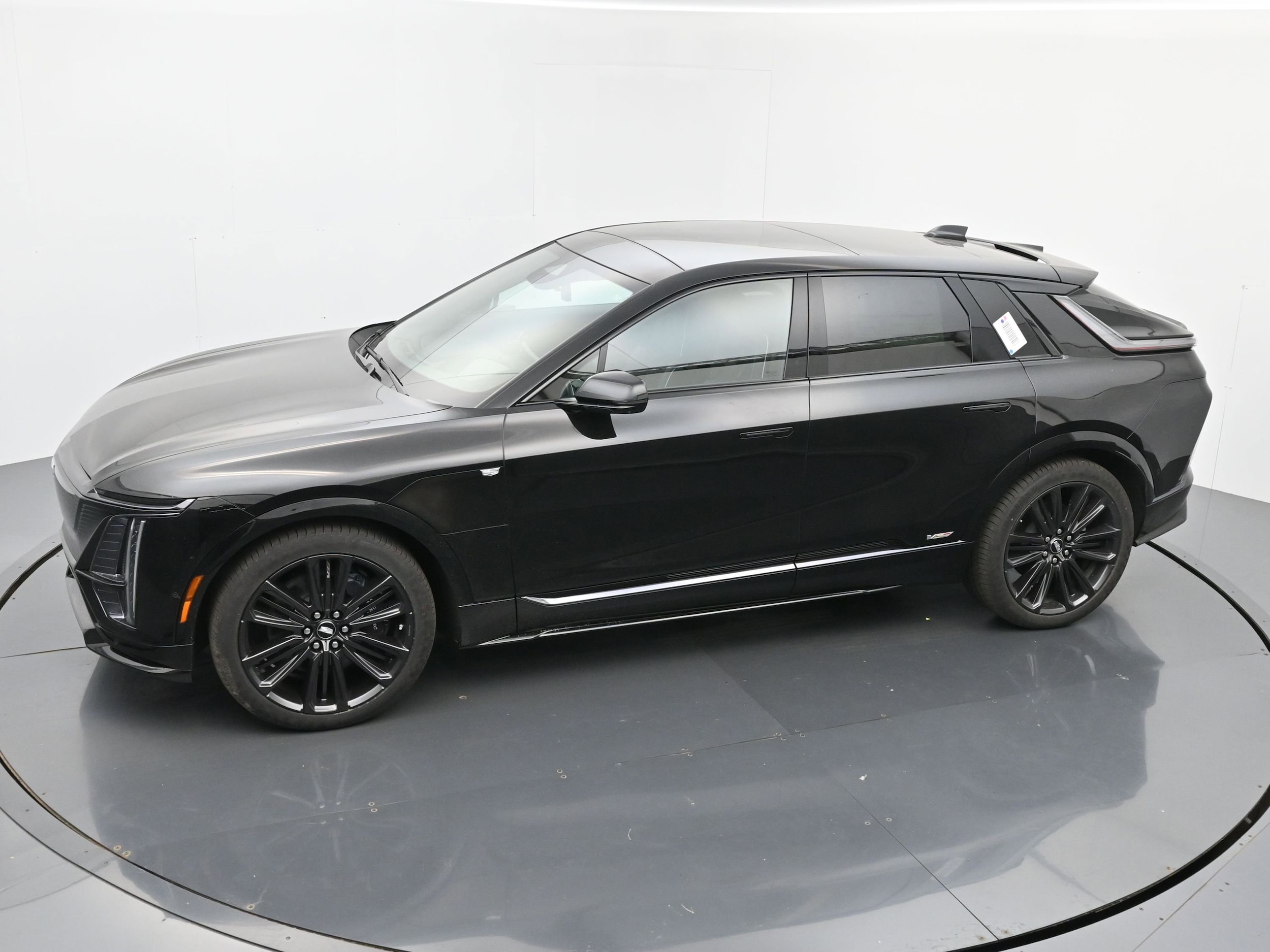 2026 Cadillac LYRIQ V Premium - Photo 24