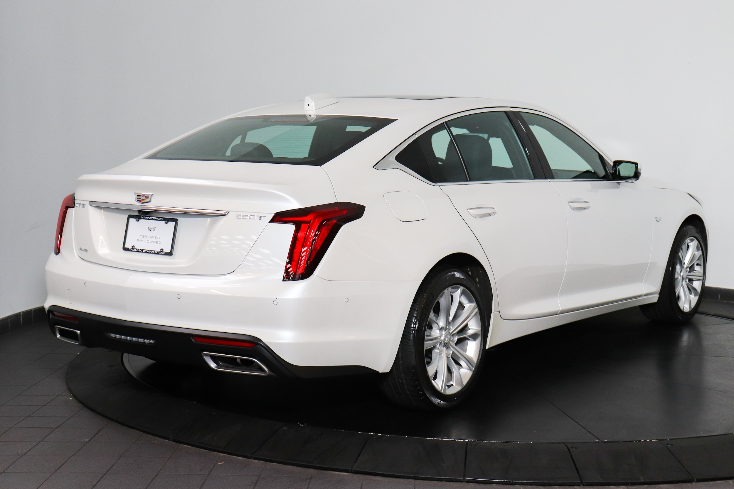 2025 Cadillac CT5 6