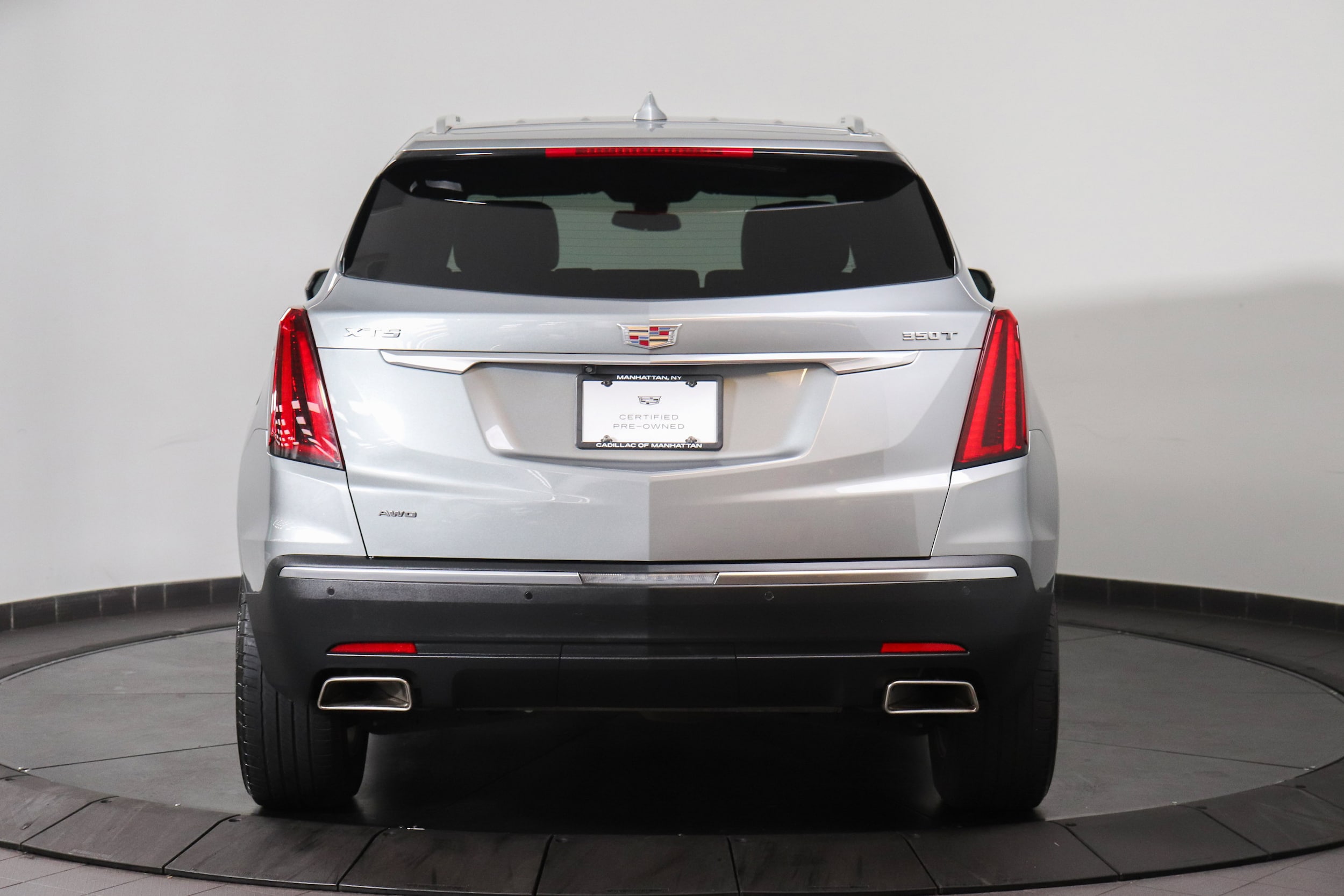 2023 Cadillac XT5 4