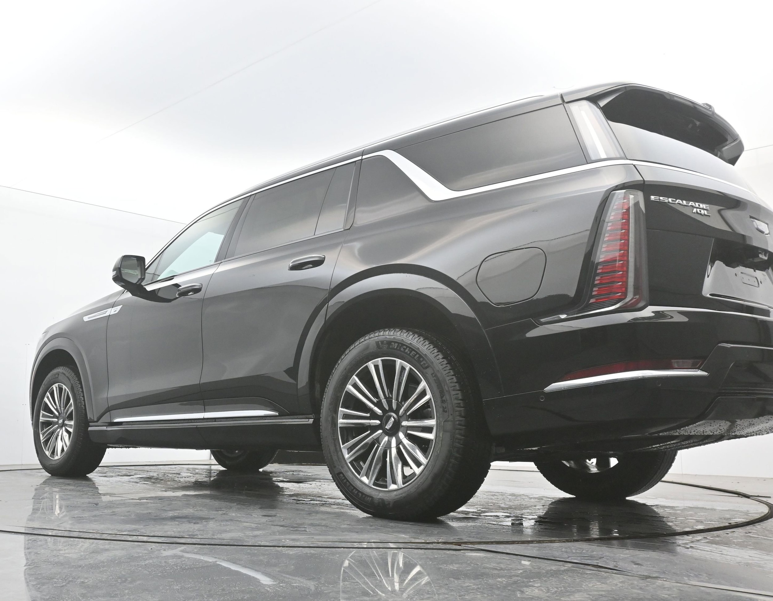2026 Cadillac Escalade IQL Luxury - Photo 17