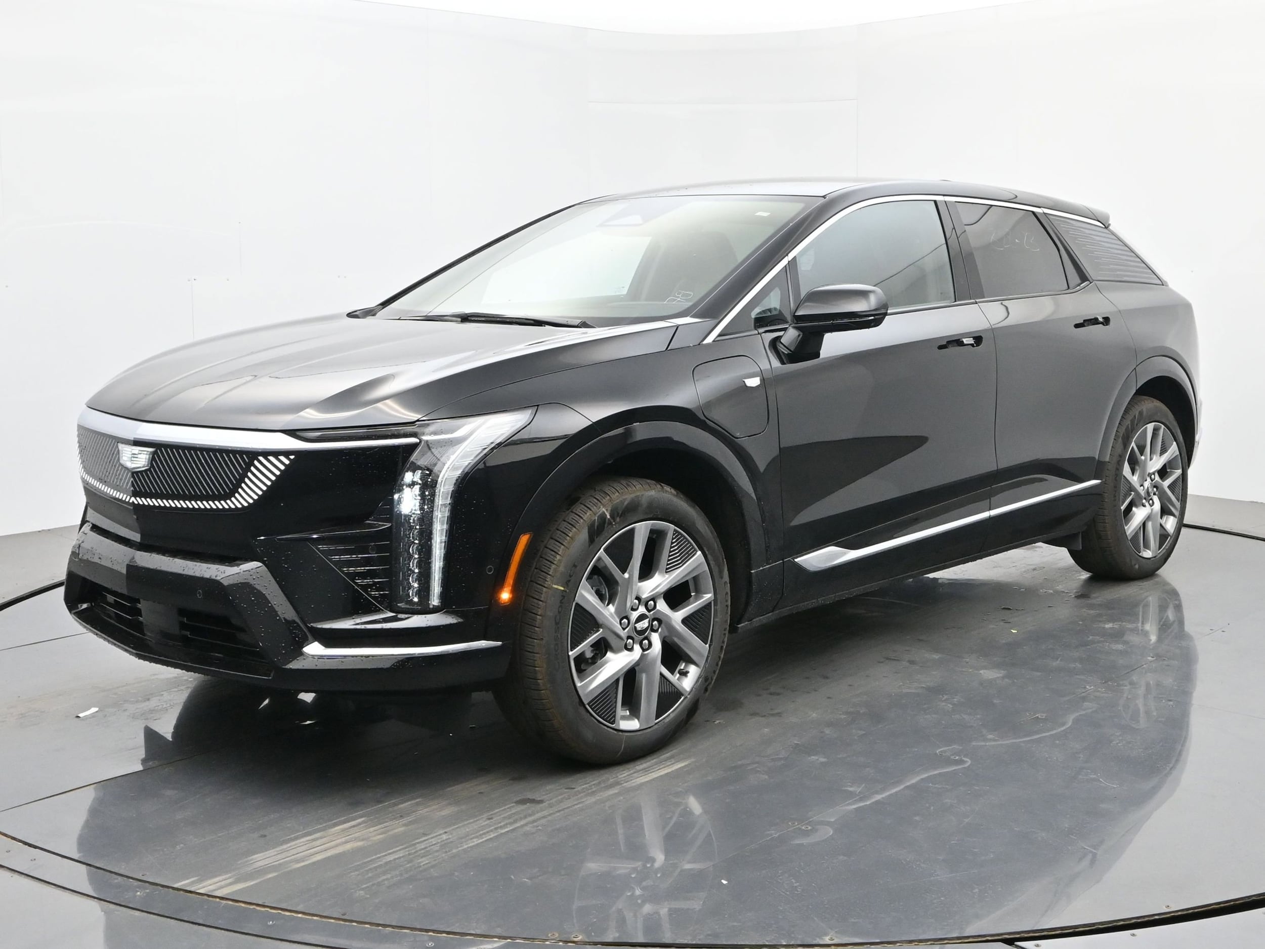 2026 Cadillac Optiq Premium Luxury AWD's photo