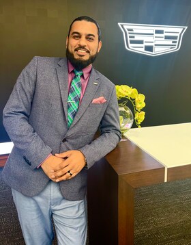 Staff member Arsalan Saleem from ID_4c614f12ee29