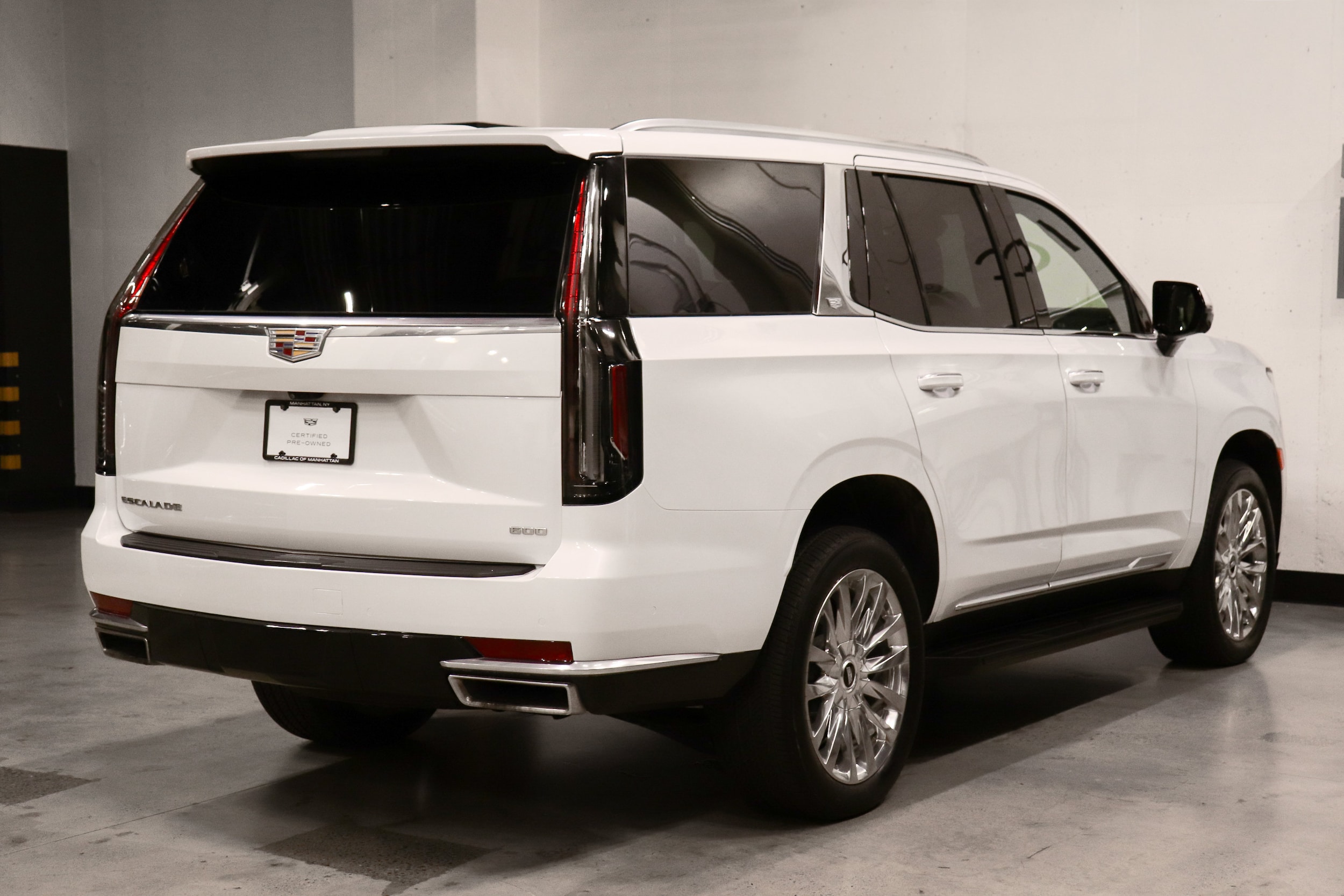 2023 Cadillac Escalade 5