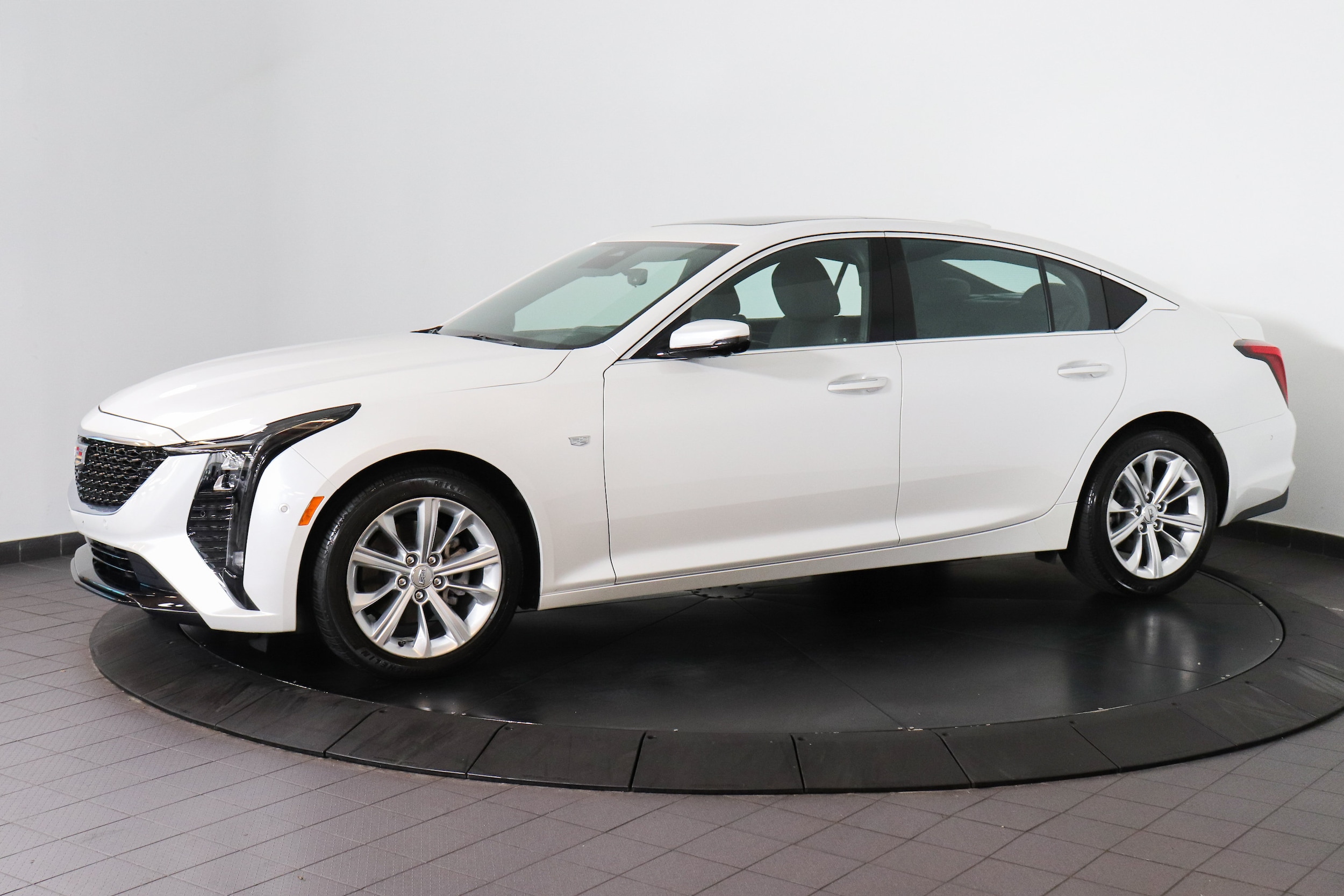 2025 Cadillac CT5 2