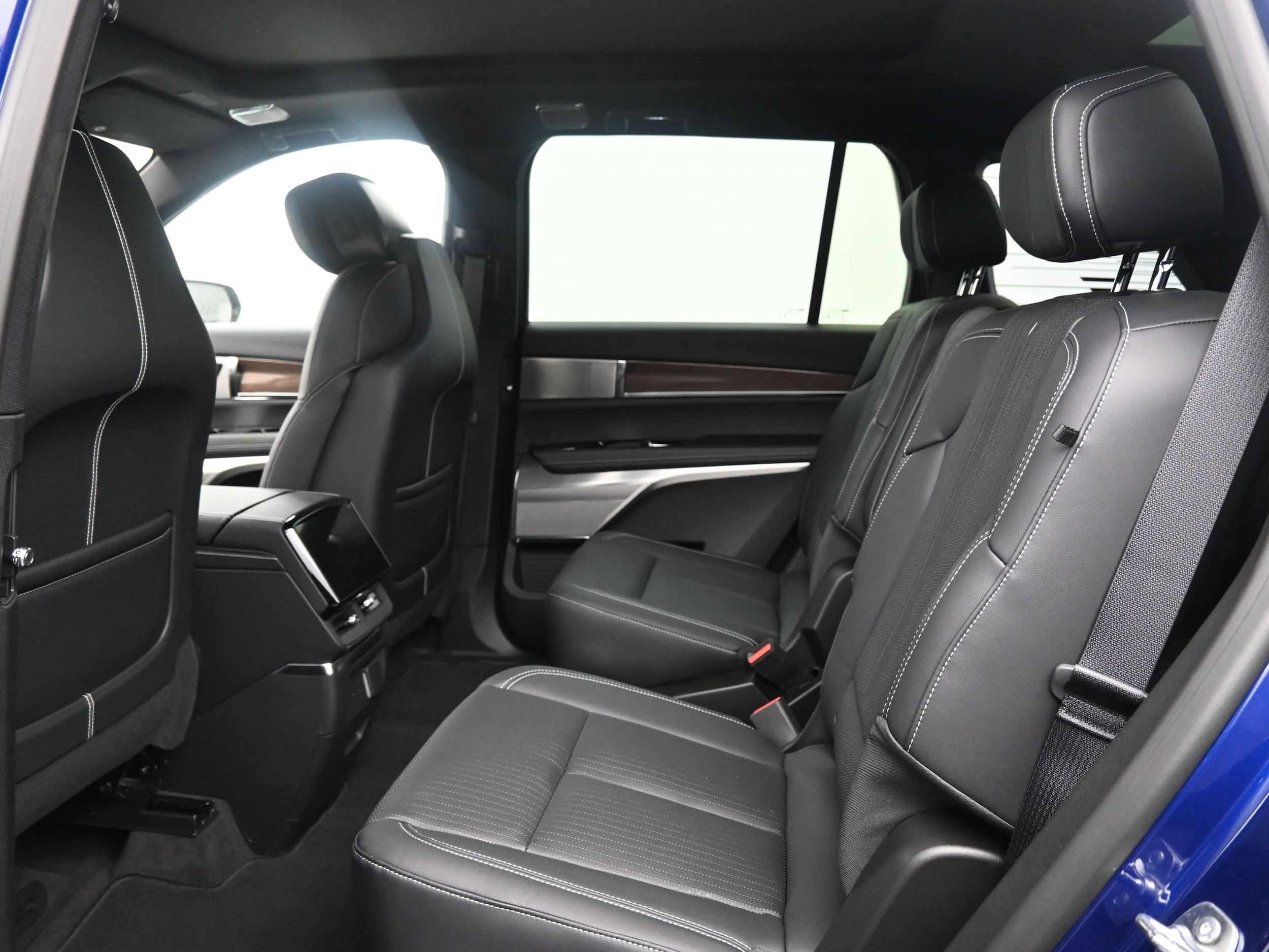 2026 Cadillac VISTIQ Sport - Photo 10