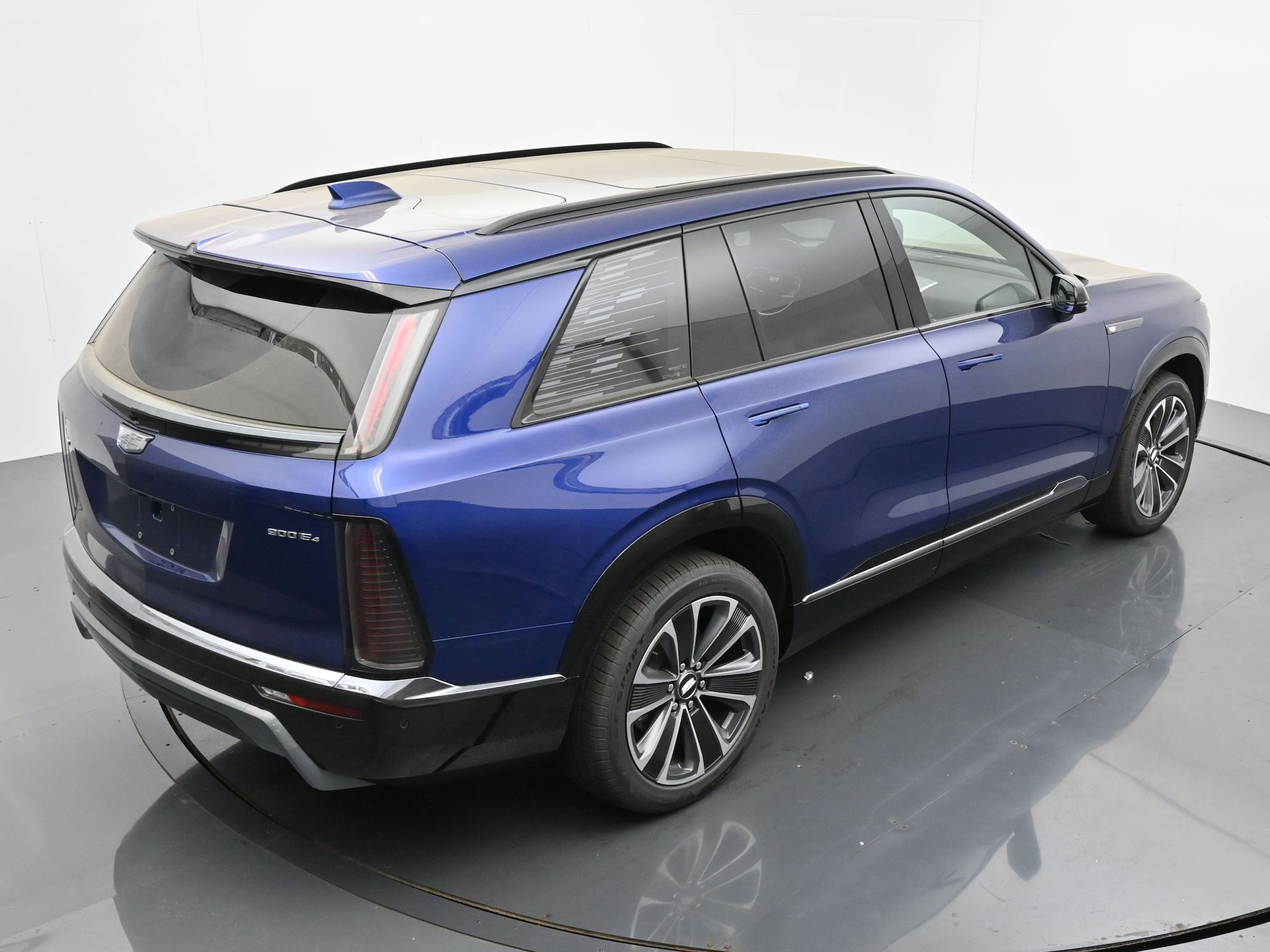 2026 Cadillac VISTIQ Sport - Photo 27