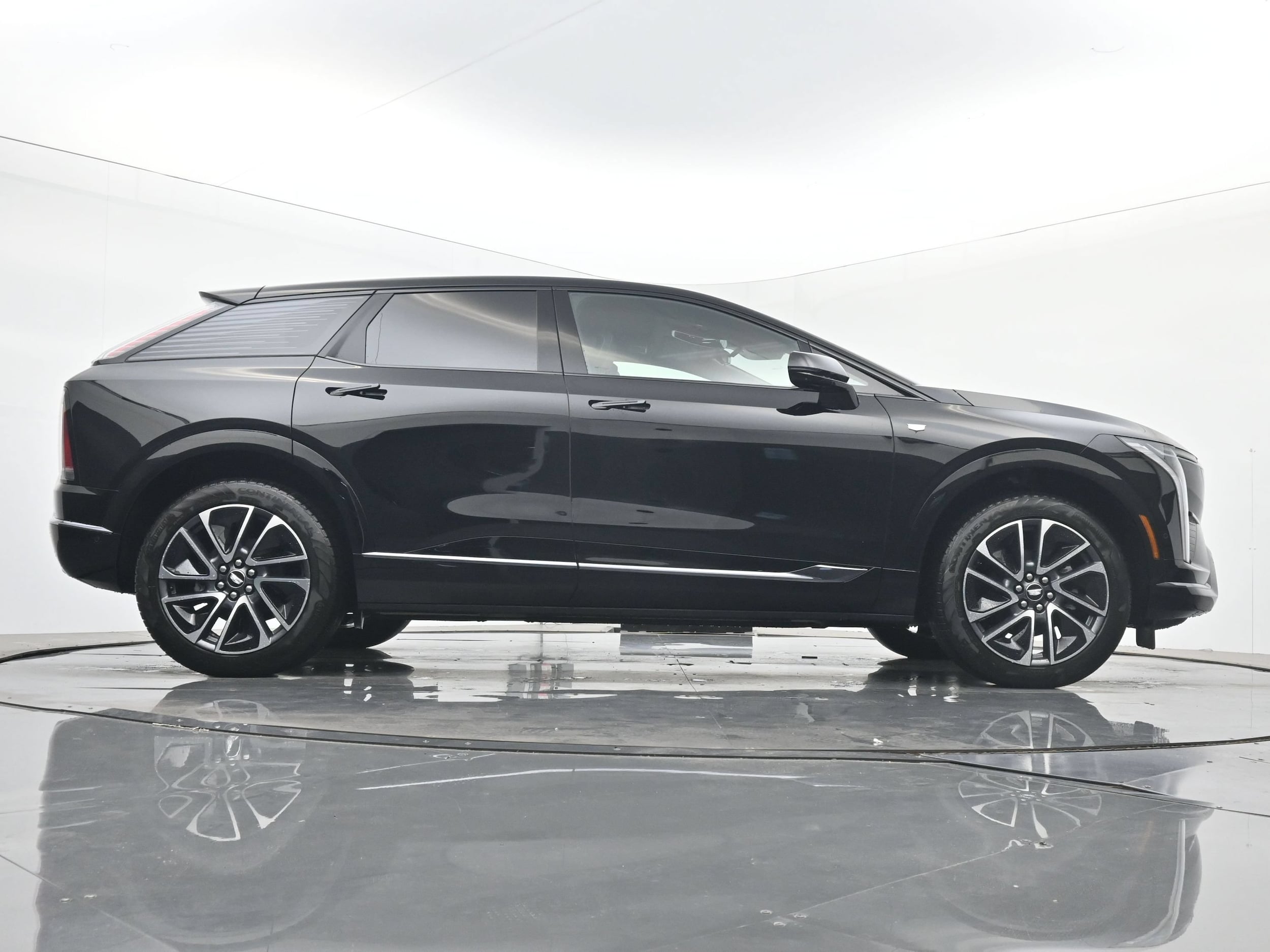 2026 Cadillac OPTIQ Sport - Photo 20