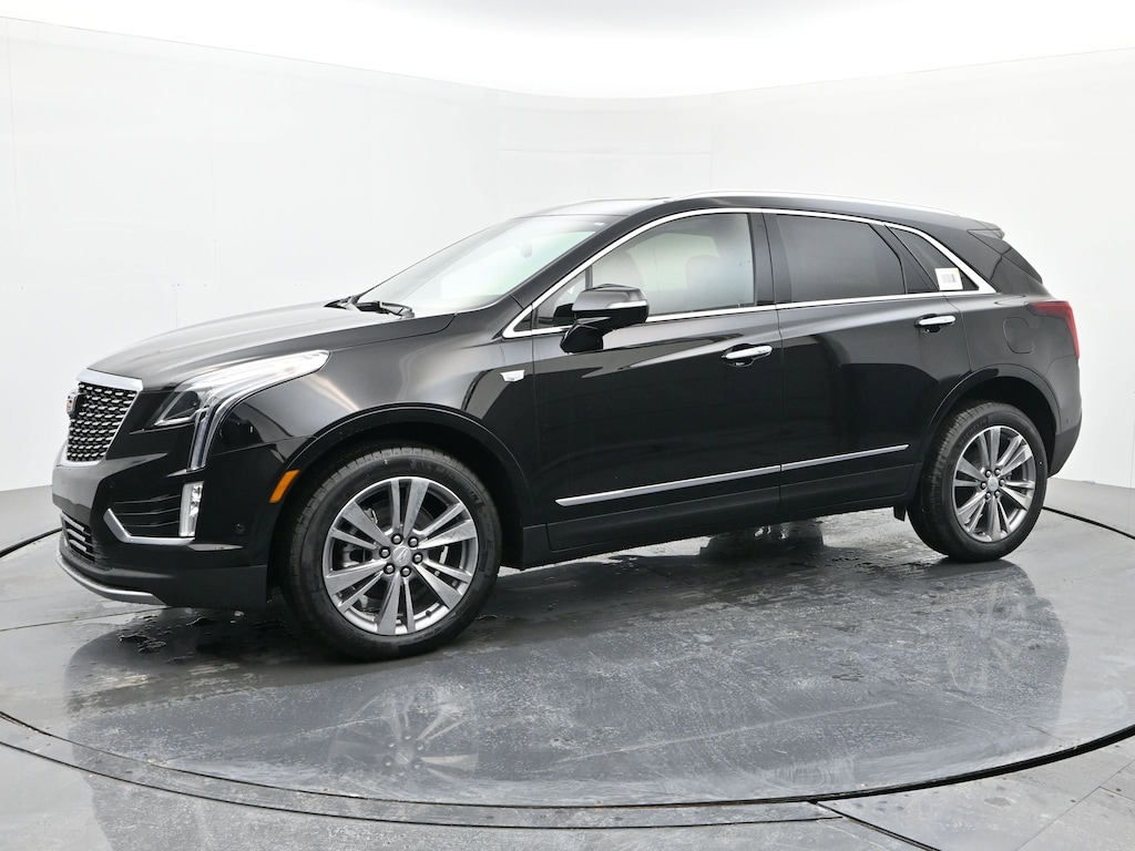 New 2026 CADILLAC XT5 Premium Luxury SUV