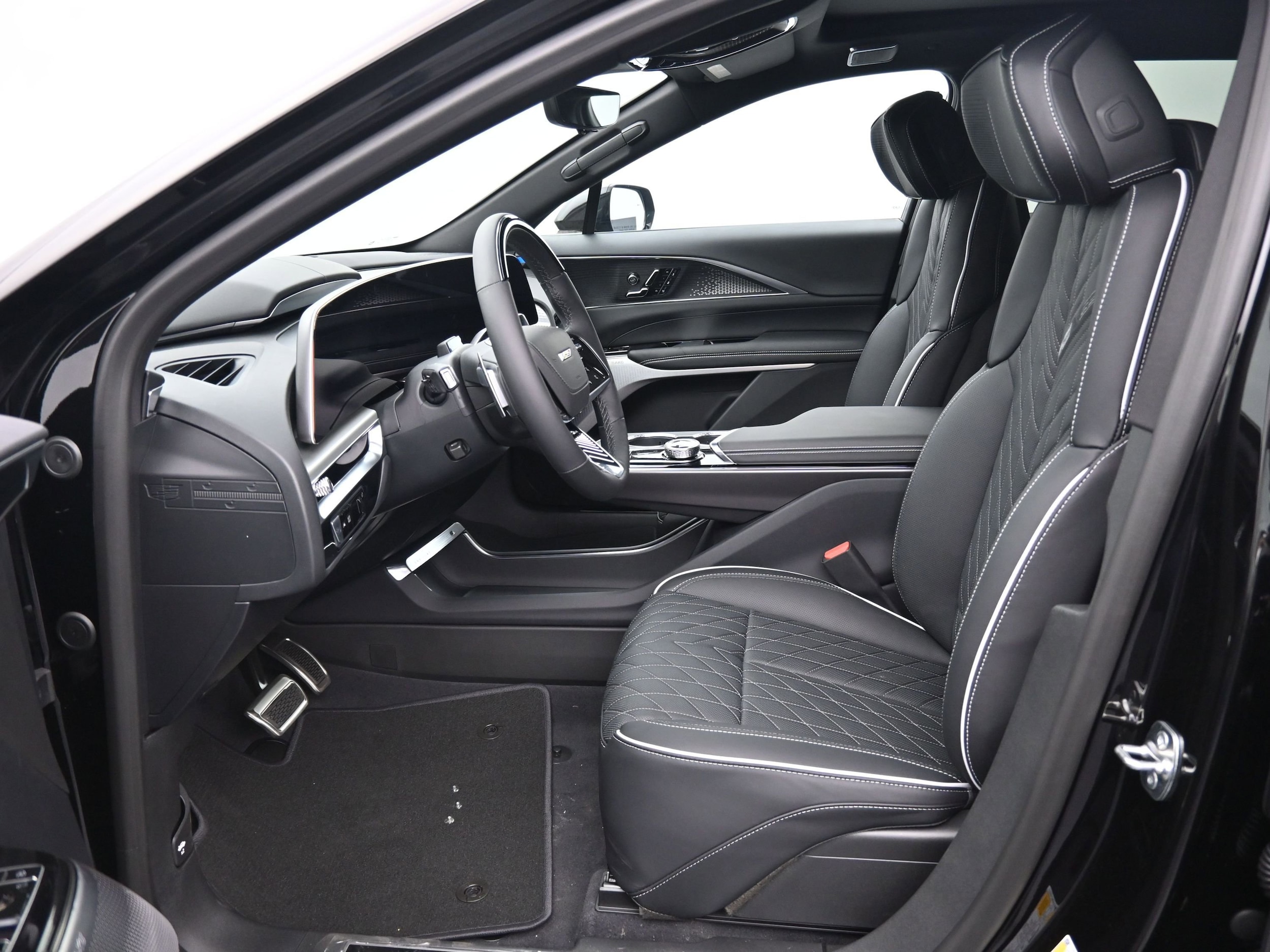 2026 Cadillac LYRIQ V Premium - Photo 11