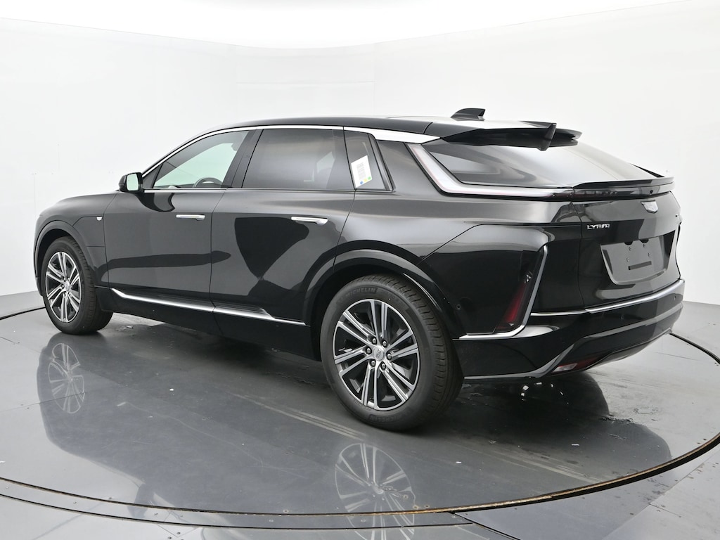New 2026 CADILLAC LYRIQ Premium Luxury SUV