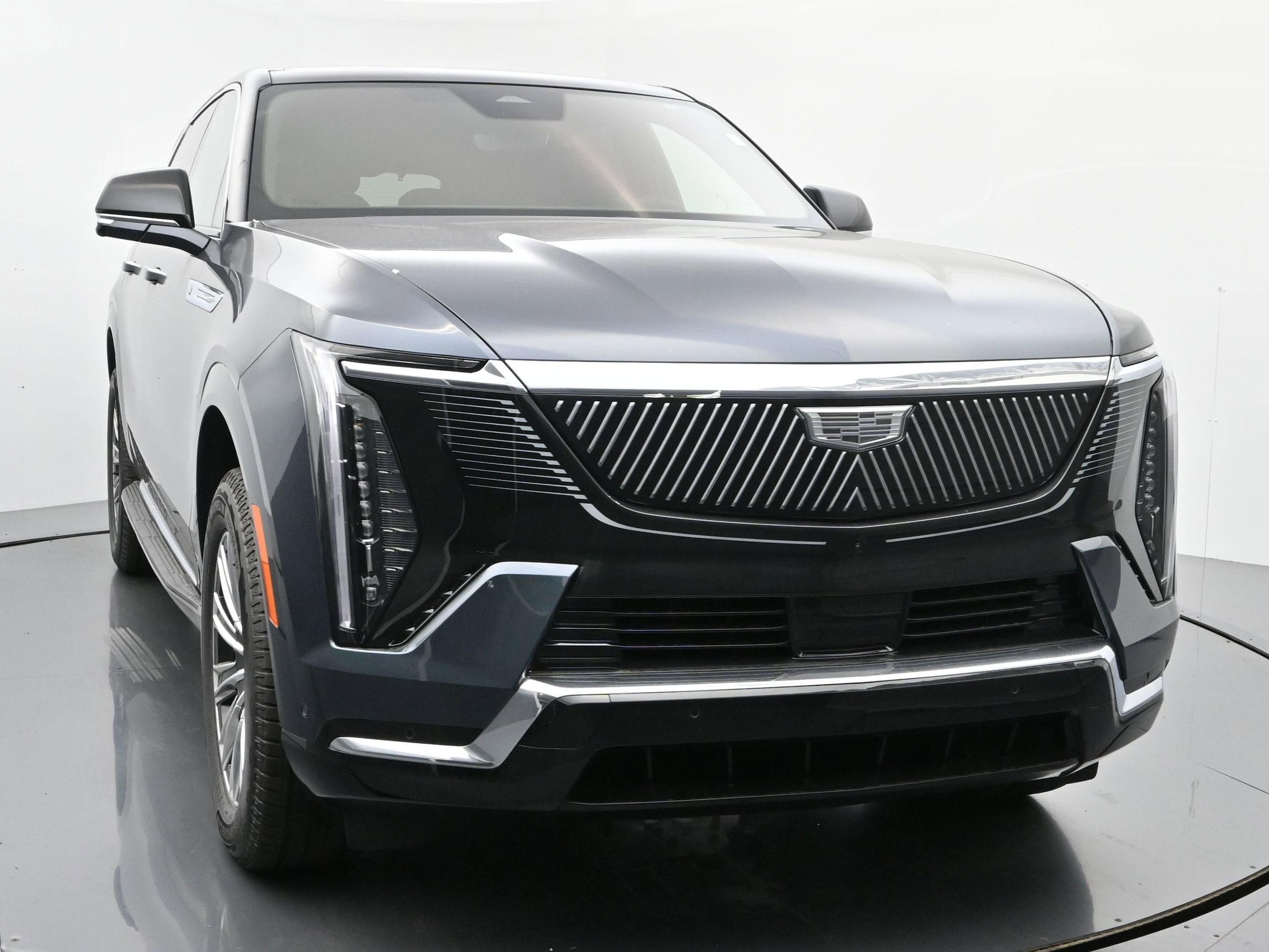 2026 Cadillac Escalade IQ Luxury - Photo 8