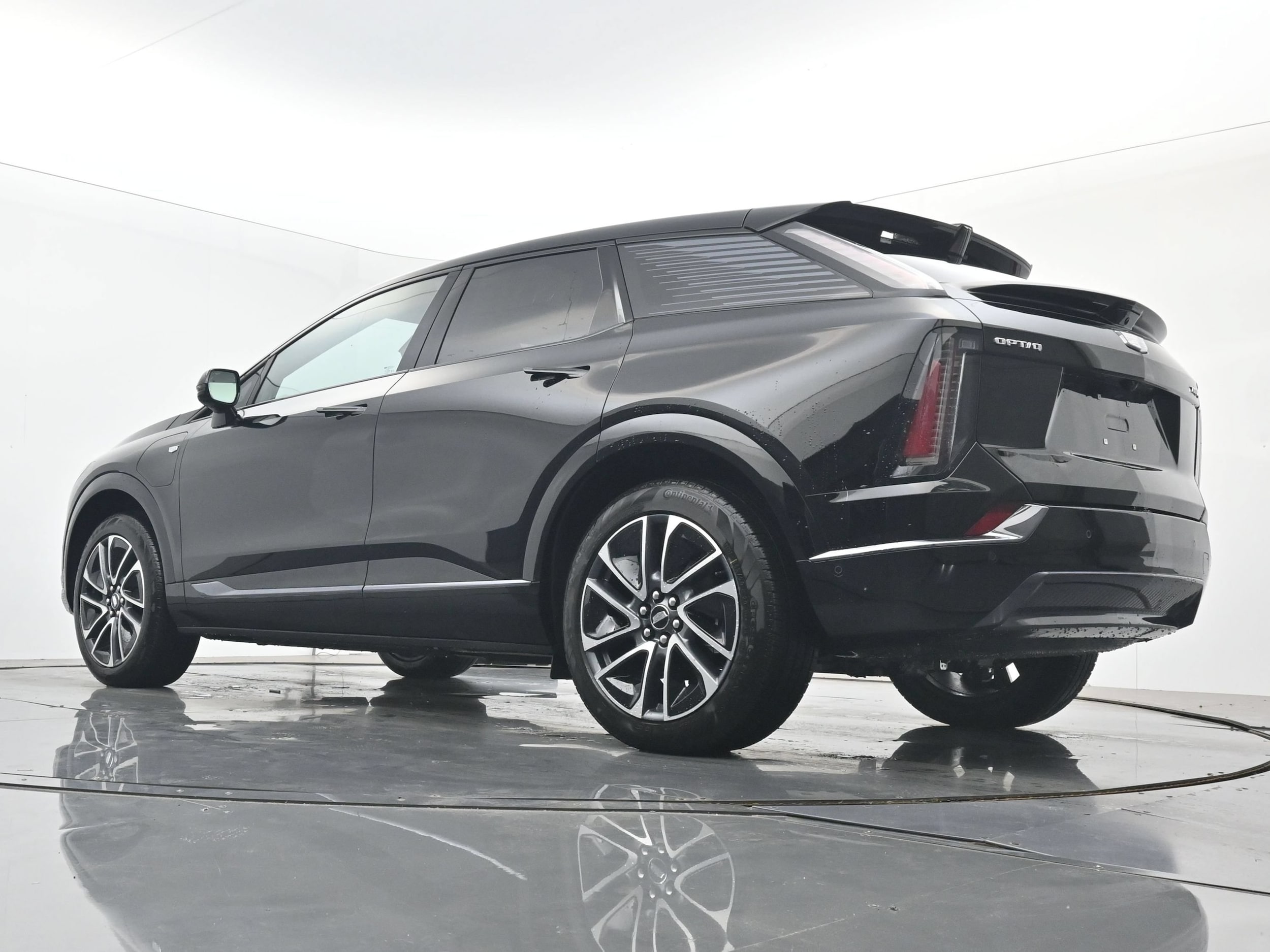 2026 Cadillac OPTIQ Sport - Photo 17