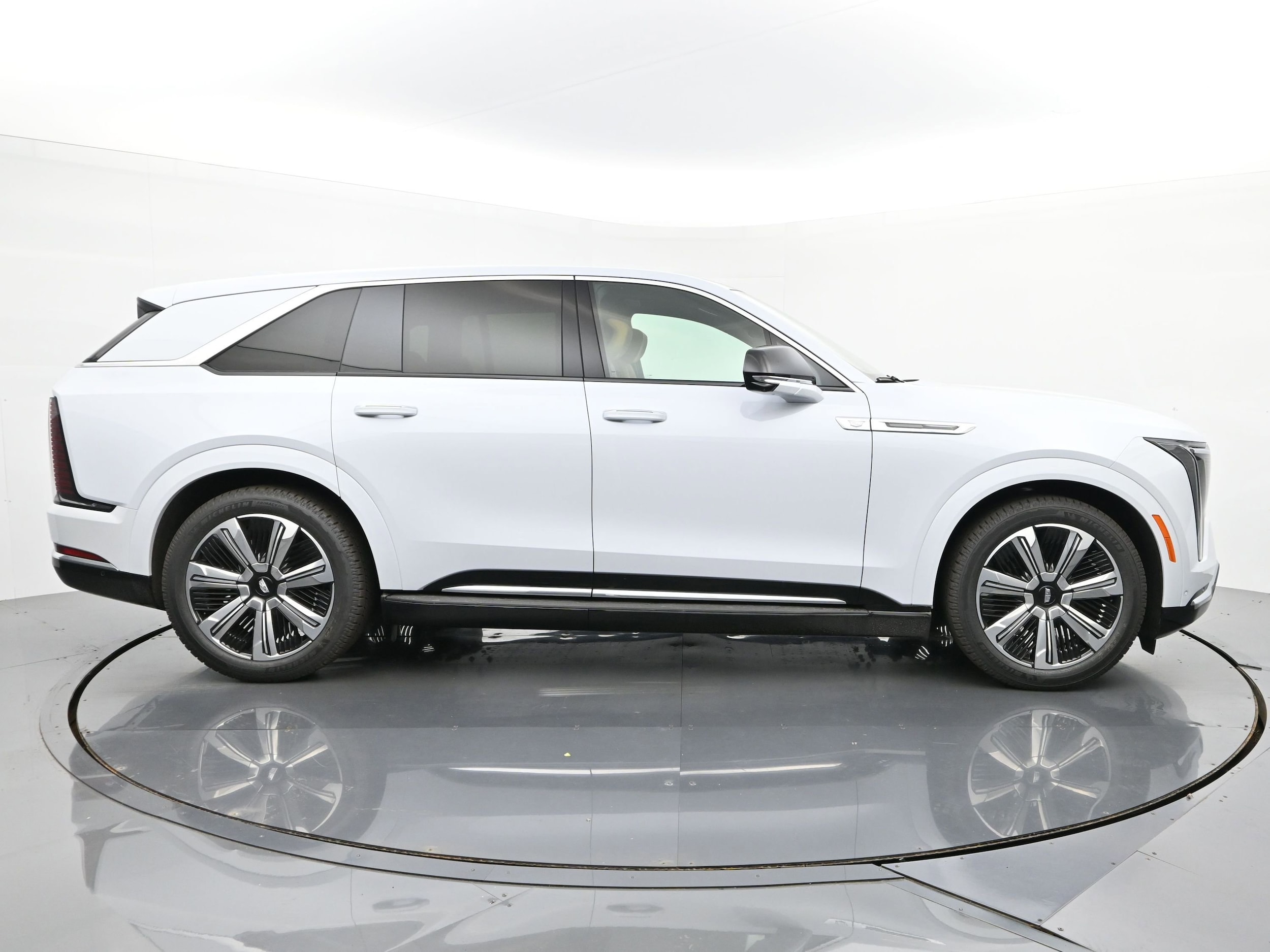 2026 Cadillac Escalade IQ Premium Luxury - Photo 6