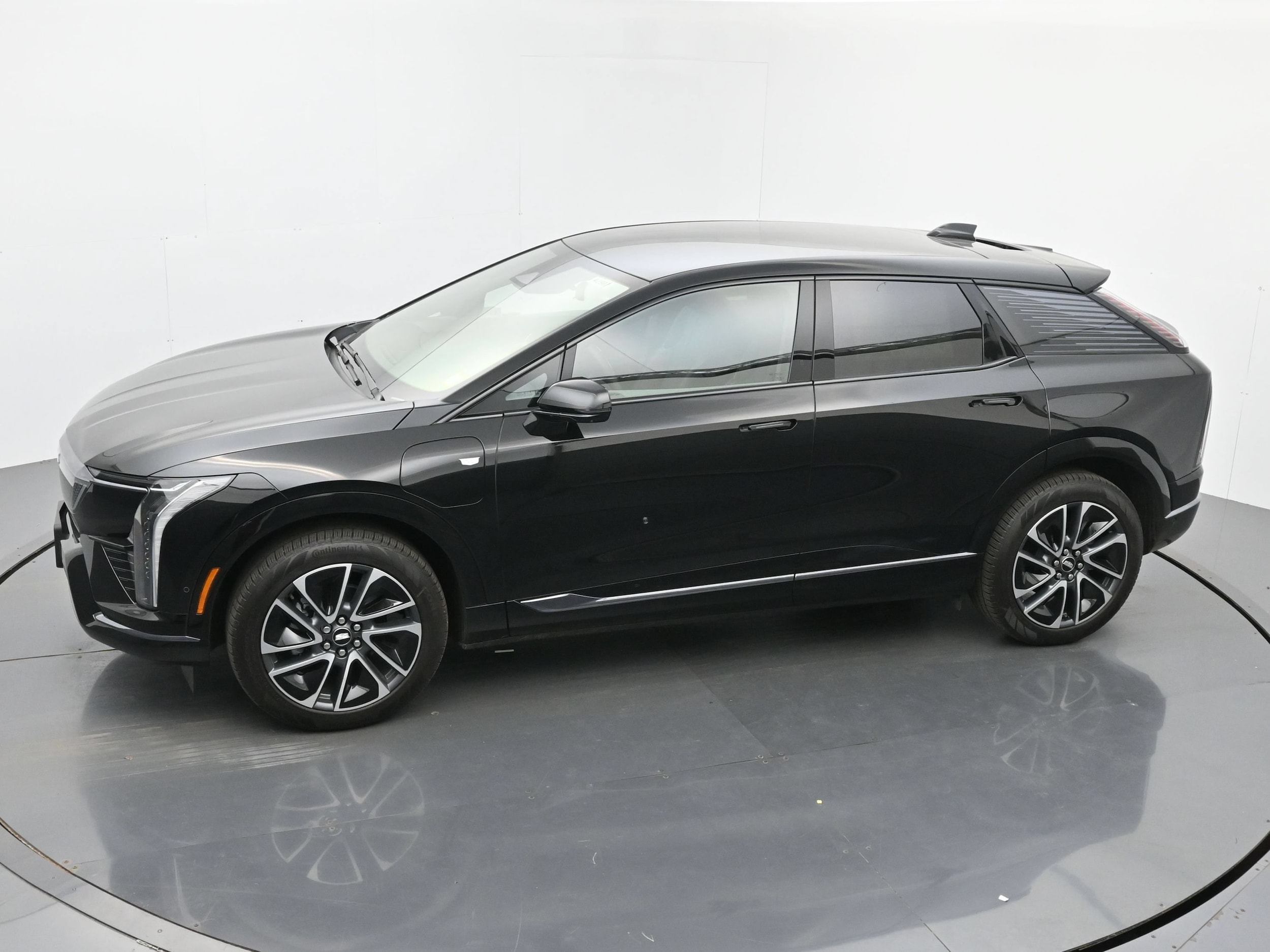 2026 Cadillac OPTIQ Sport - Photo 24