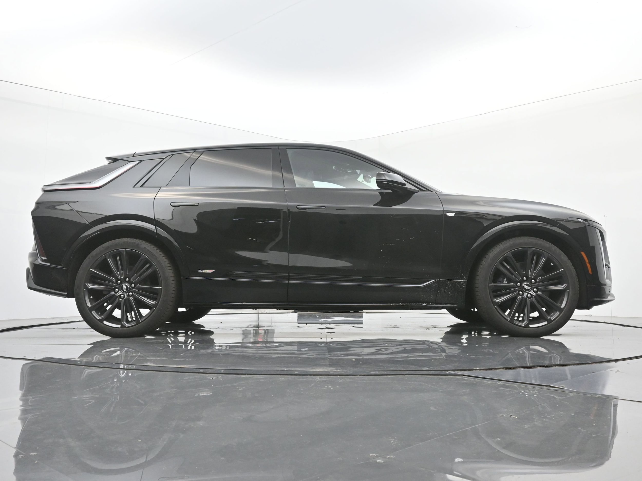 2026 Cadillac LYRIQ V Premium - Photo 20