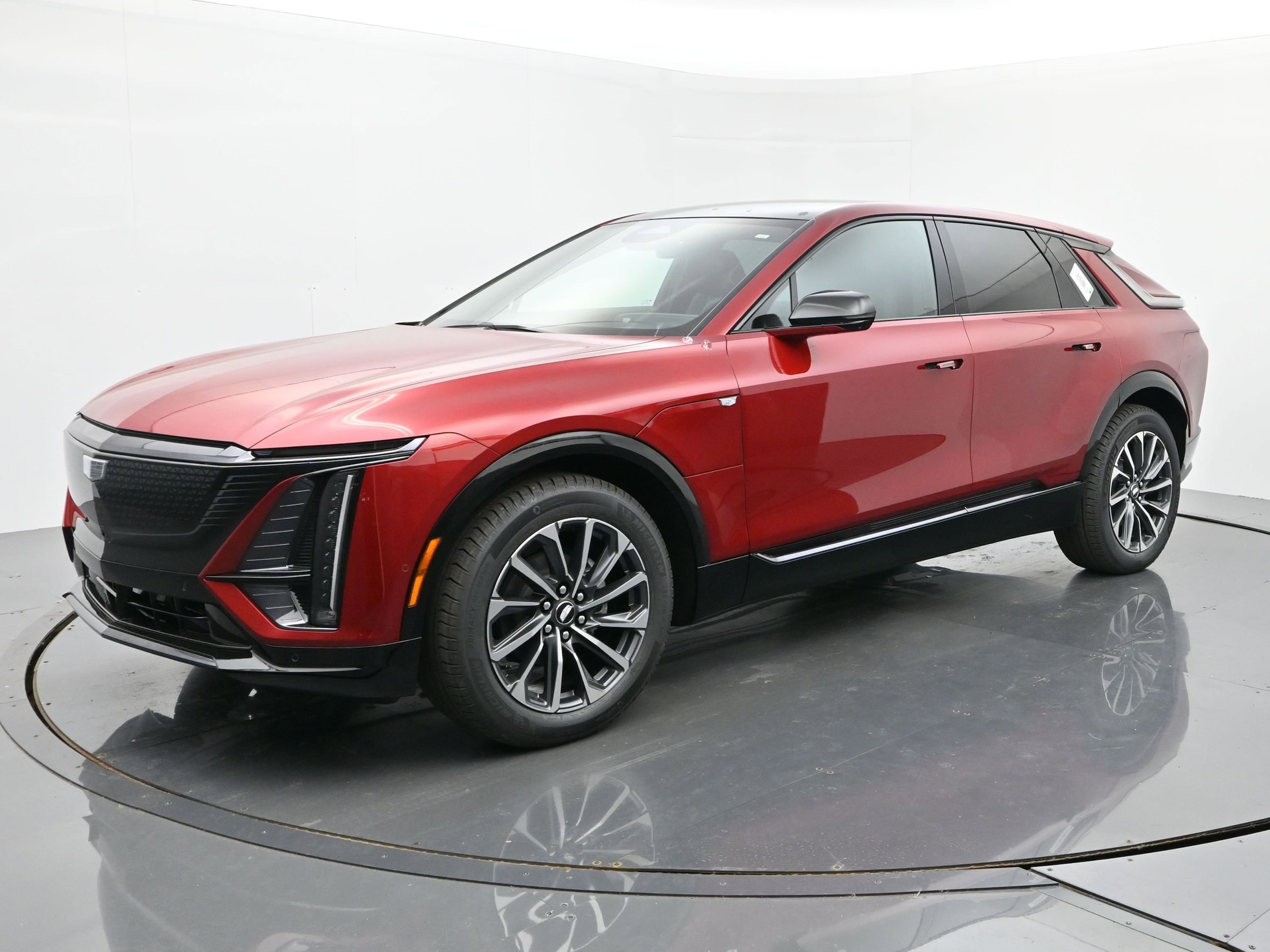 2026 Cadillac LYRIQ Sport's photo