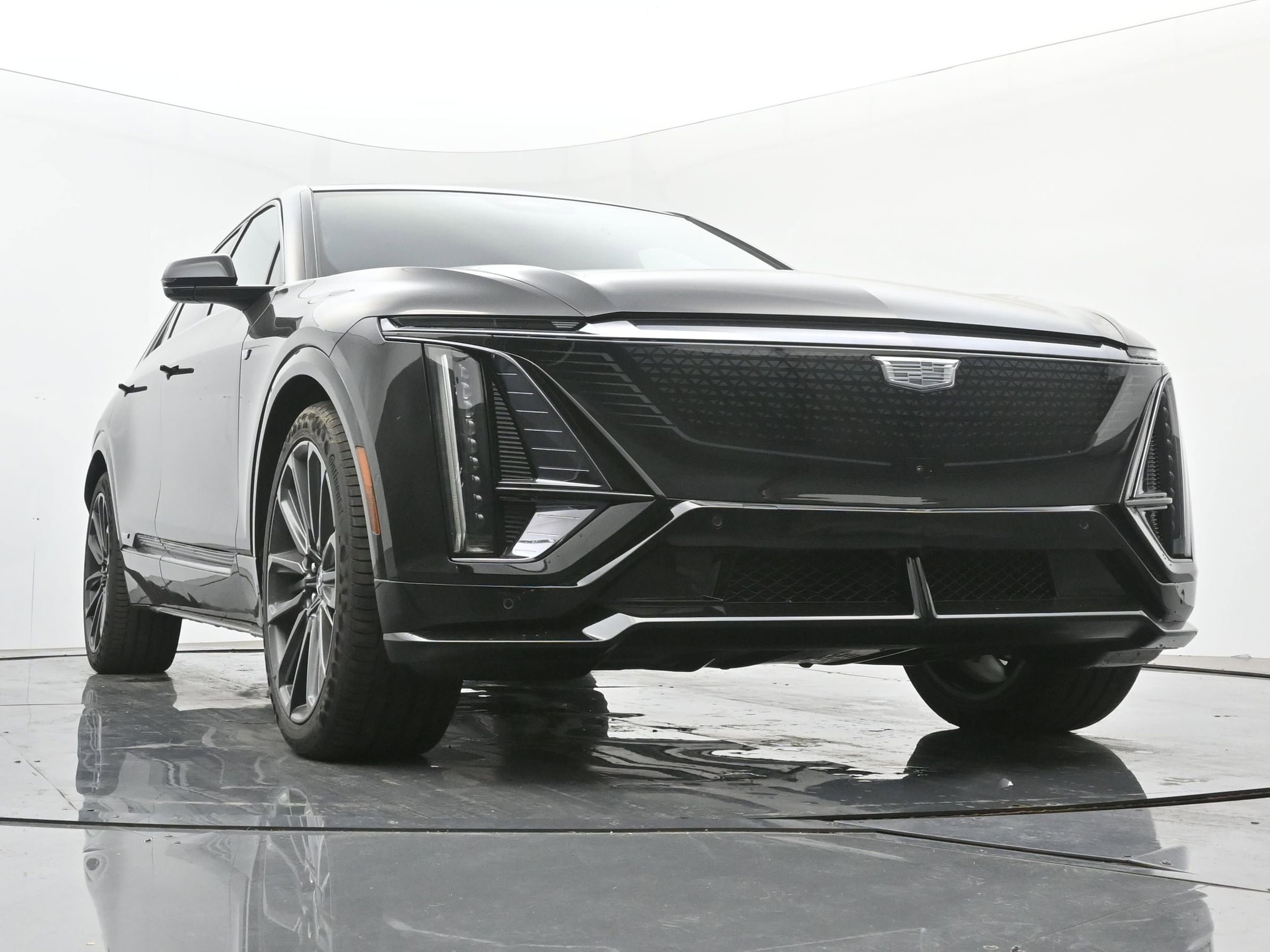2026 Cadillac LYRIQ V Premium - Photo 22