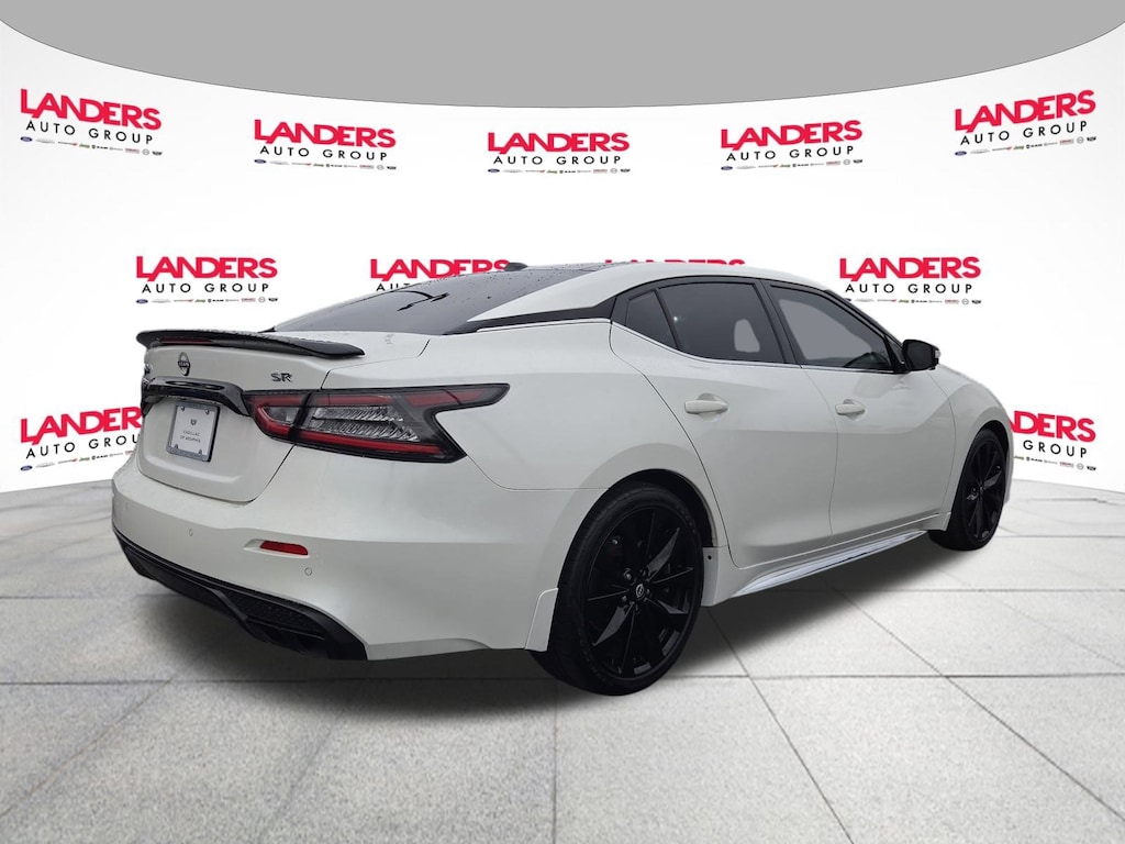 Used 2023 Nissan Maxima SR SR CVT