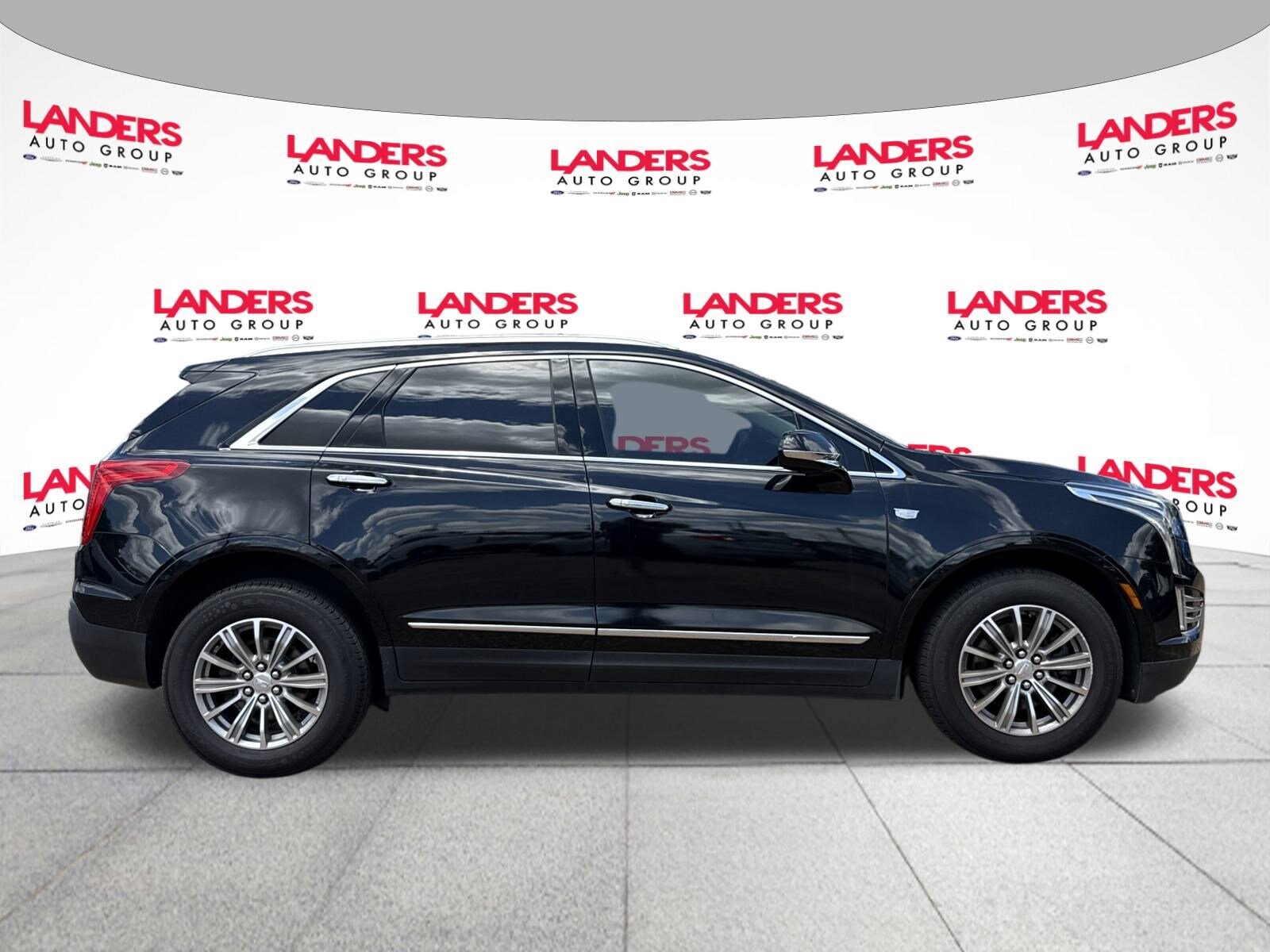 Used 2018 Cadillac XT5 Luxury with VIN 1GYKNCRS4JZ106006 for sale in Collierville, TN